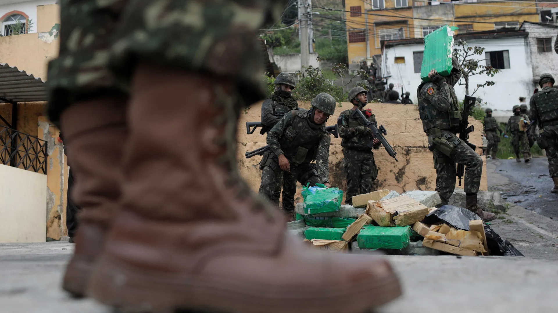CGU quer áreas ociosas das Forças Armadas para habitação, mas enfrenta resistência - img