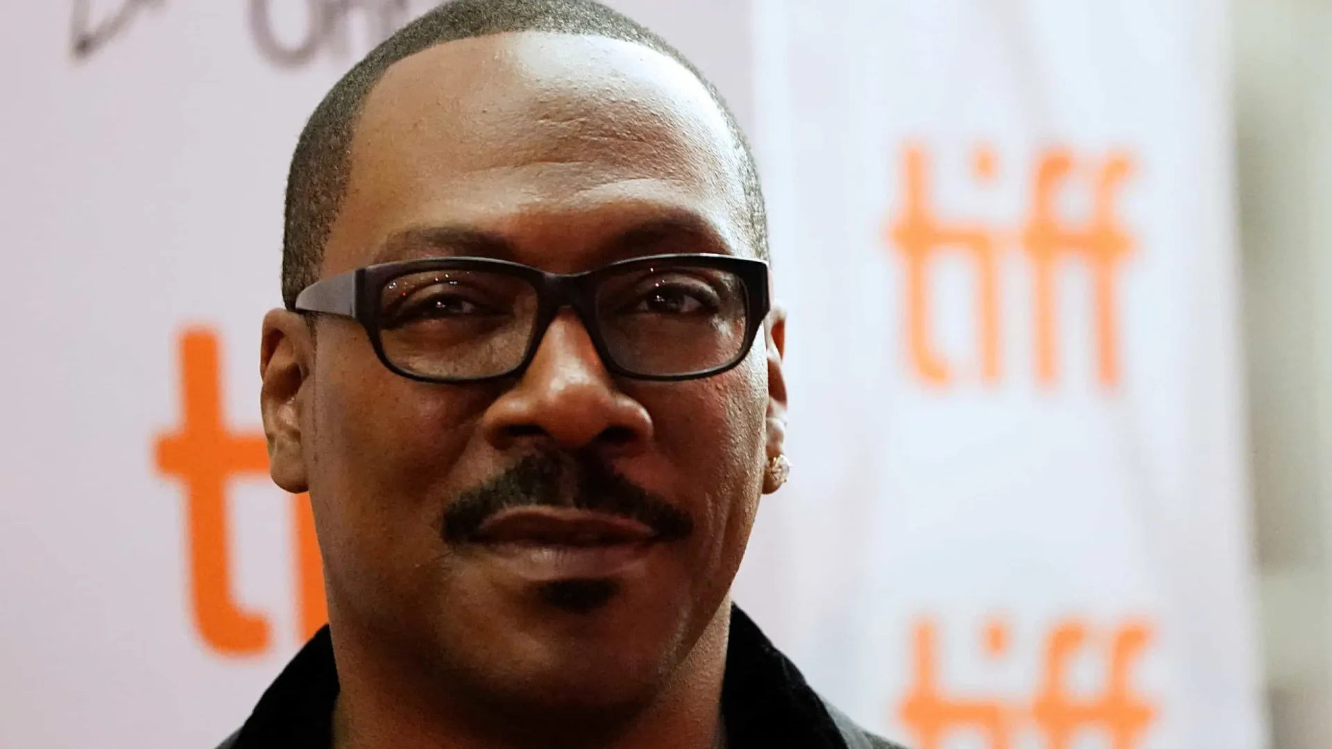 Com 'Um Tira da Pesada 4', Eddie Murphy resgata o carisma da franquia - img