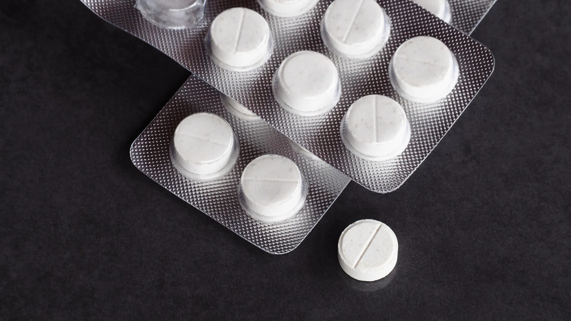 Estudo alerta para riscos do paracetamol em idosos; entenda - img
