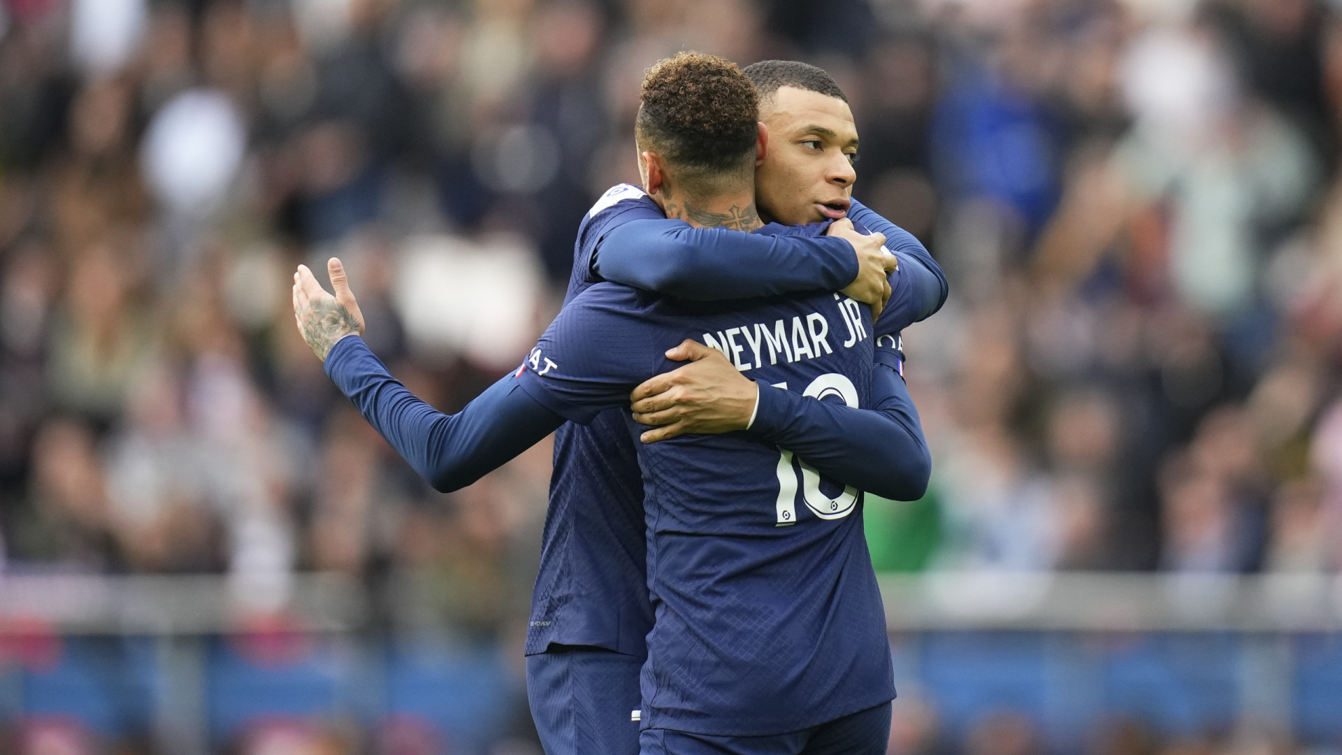 Neymar confirma que Messi motivou ruptura com Mbappé: "Ficou enciumado" - img