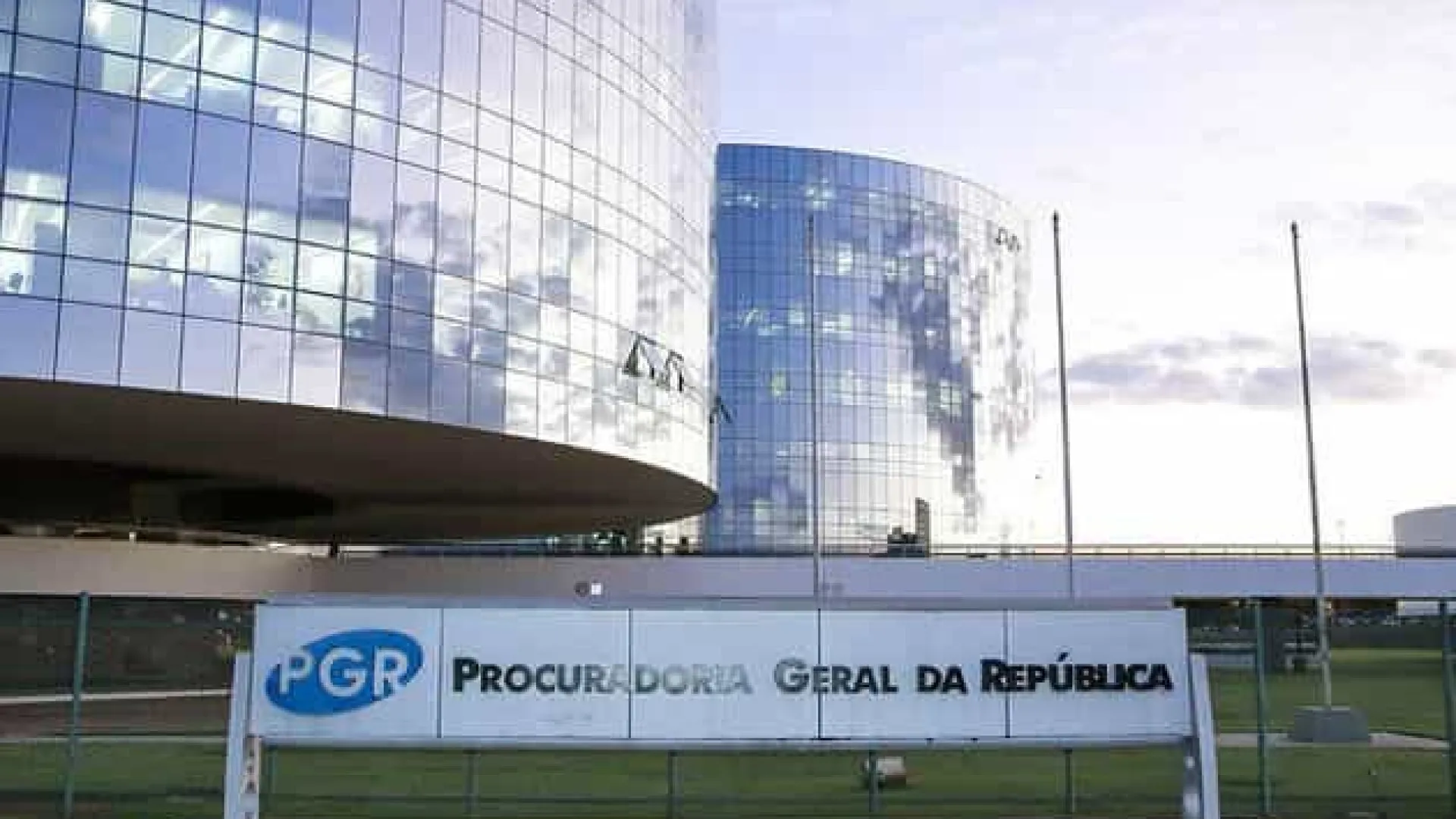 PGR prepara modelo controverso de denúncia conjunta em investigações contra Bolsonaro - img