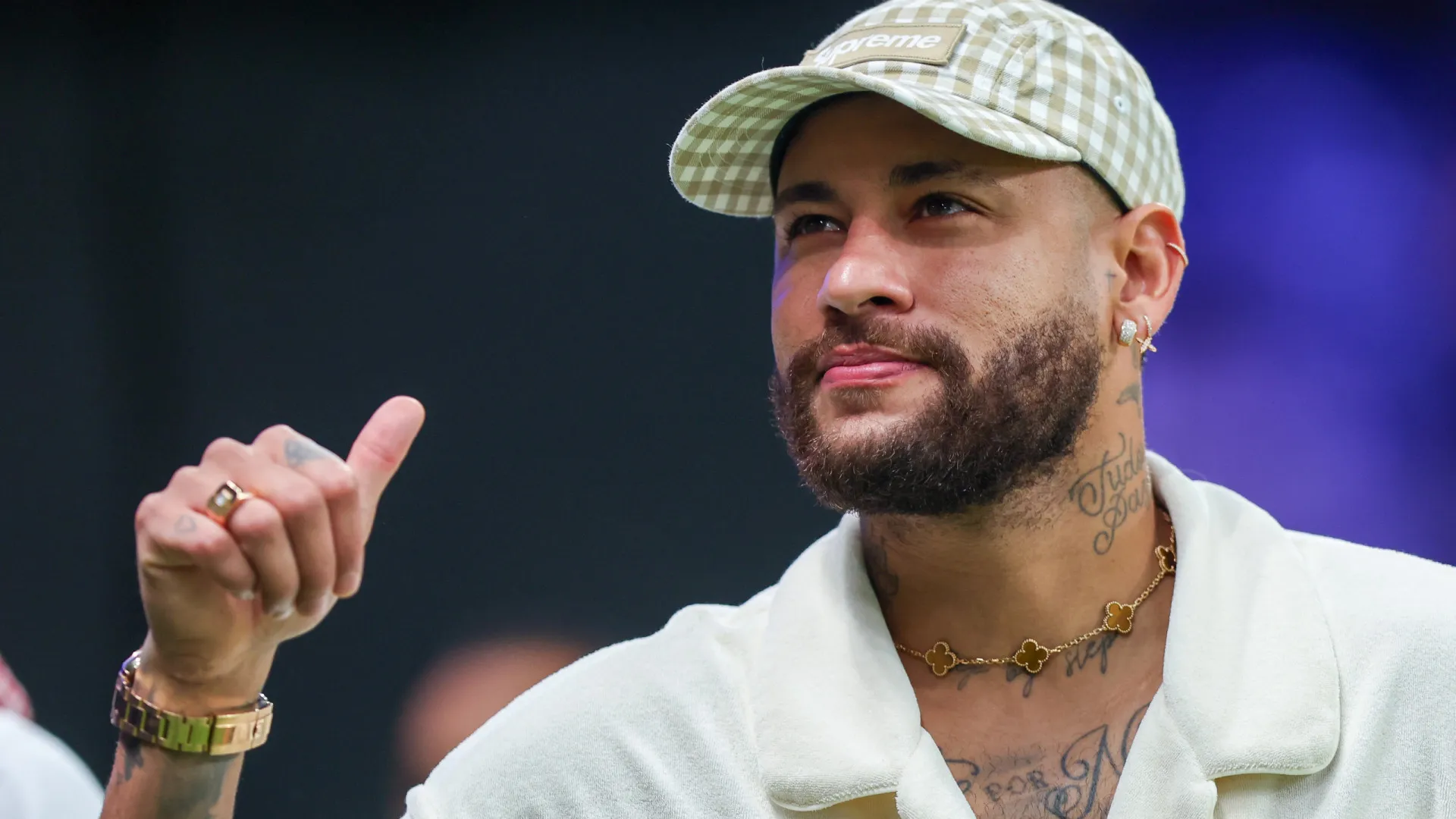 Neymar recusa convite para balada e mostra aliança e diz que se 'aposentou' - img
