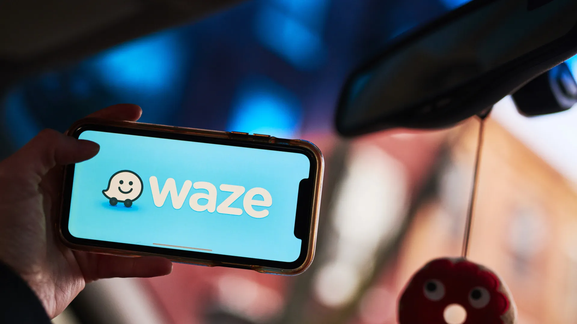Saiba como alterar o idioma e a voz no Waze - img