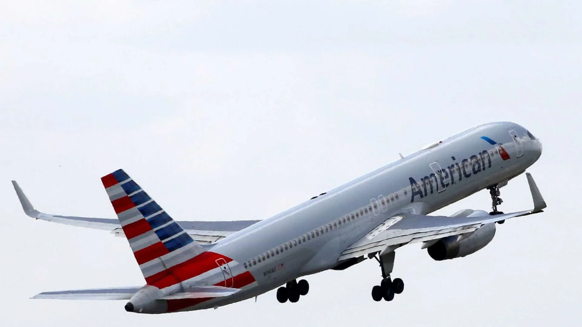 Ameaça de bomba obriga avião da American Airlines a divergir para Roma - img