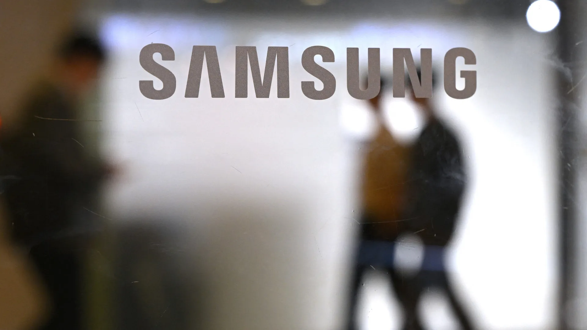 Após lucro de US$ 5,36 bi, Samsung prevê avanço limitado em meio a dificuldades com chips - img