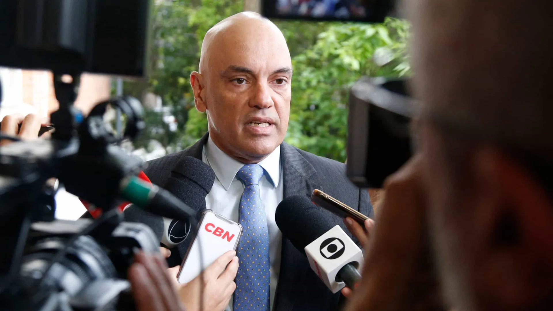 Ex-assessor prepara denúncia contra Moraes ao Parlamento europeu, dizem aliados - img