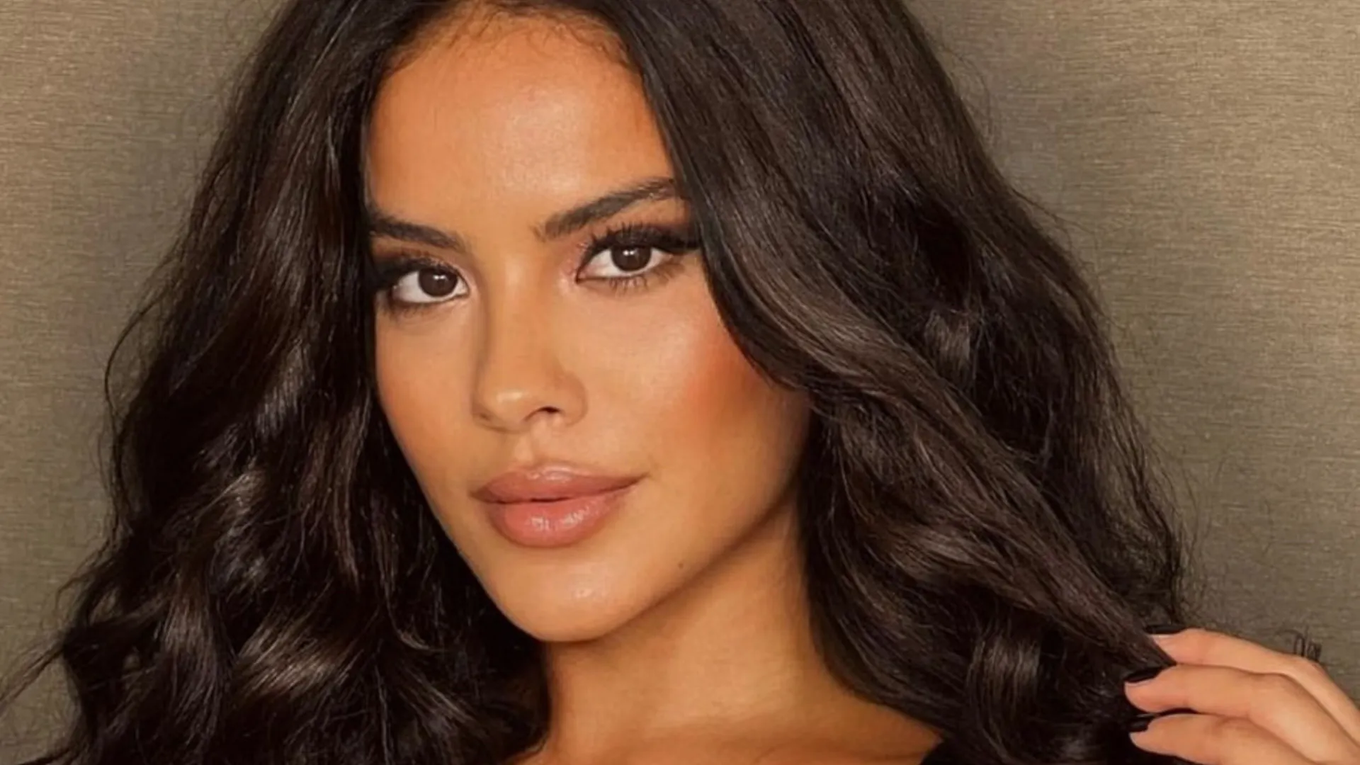 Bella Campos divide opiniões na chamada de 'Vale Tudo' - img