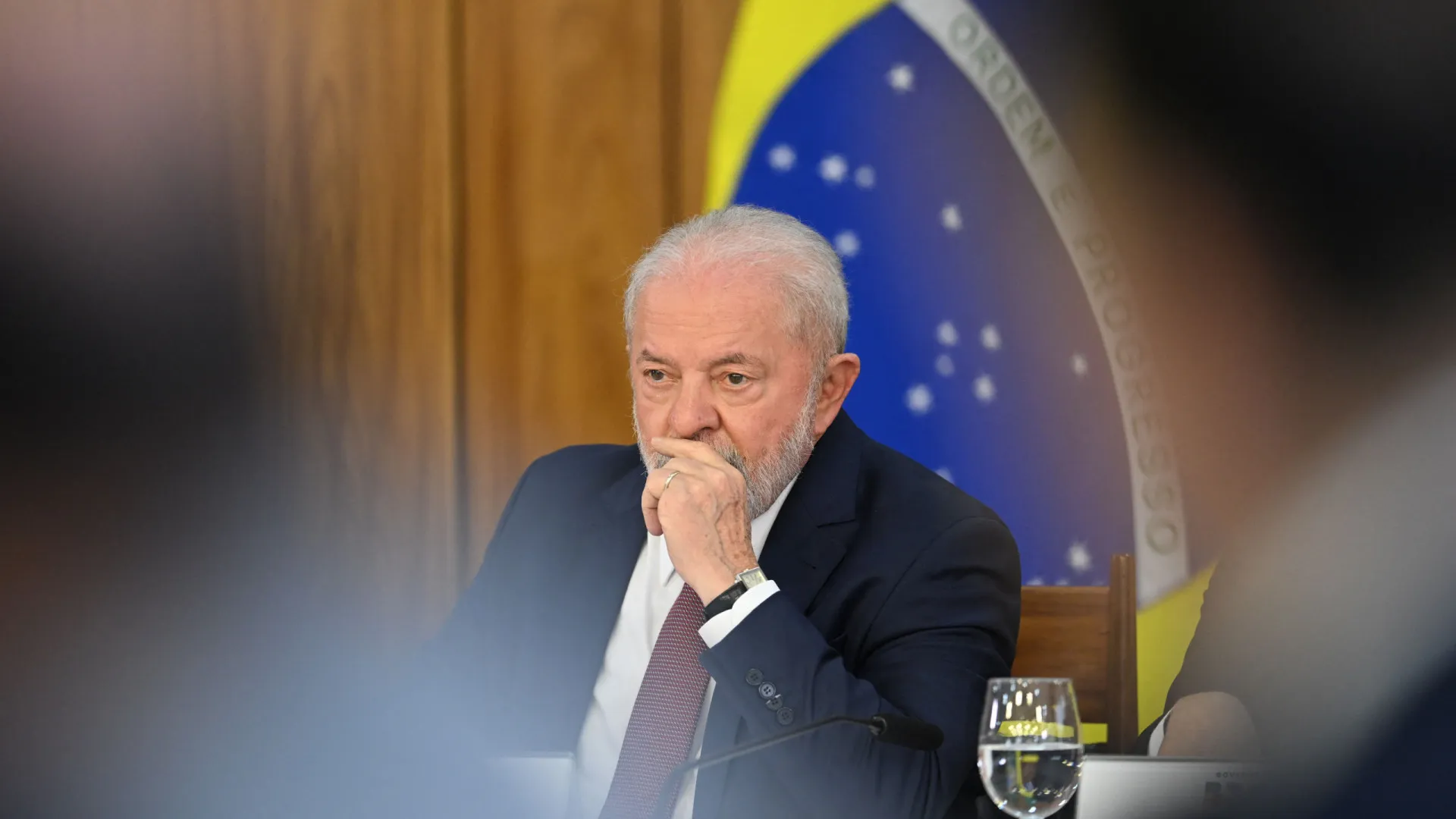 Elite deveria 'se olhar no espelho e ter vergonha', diz Lula em evento sobre educação - img