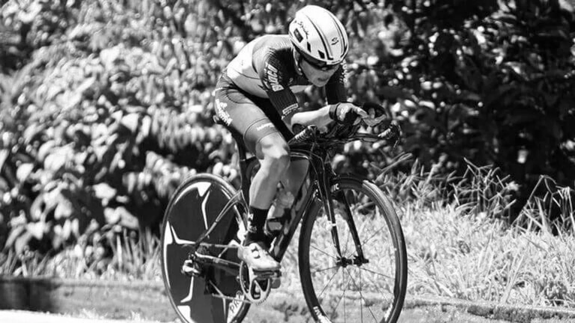 Ciclismo de luto: colombiano Juan Cárdenas morre aos 19 em acidente - img