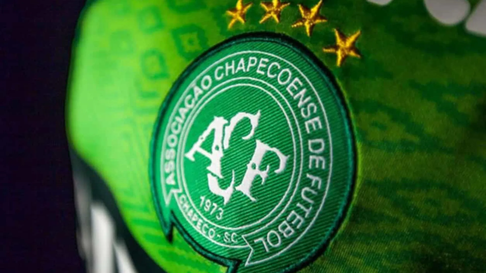 Revoltado, presidente da Chapecoense quer deixar SC e jogar outro Estadual - img