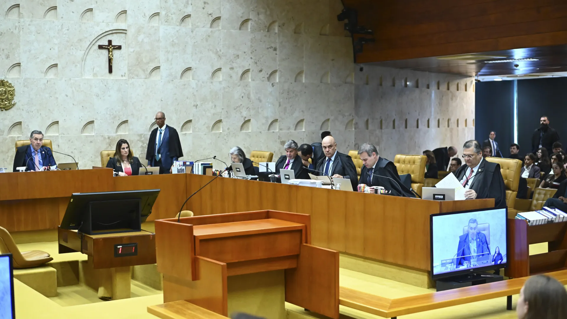 Limite para gasto com educação no IR já tem 3 votos no STF - img