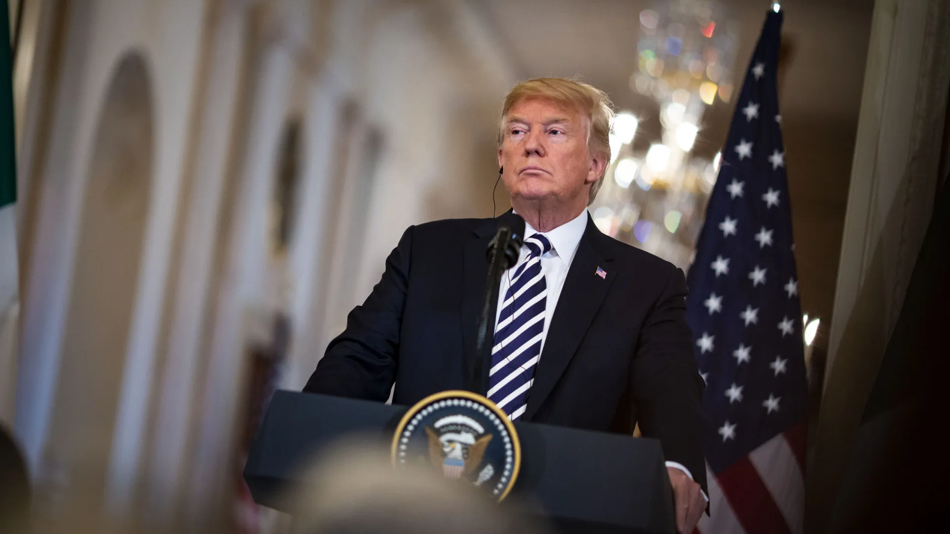 Trump ameaça impor tarifas ao Japão para 'equilibrar' déficit com o país - img