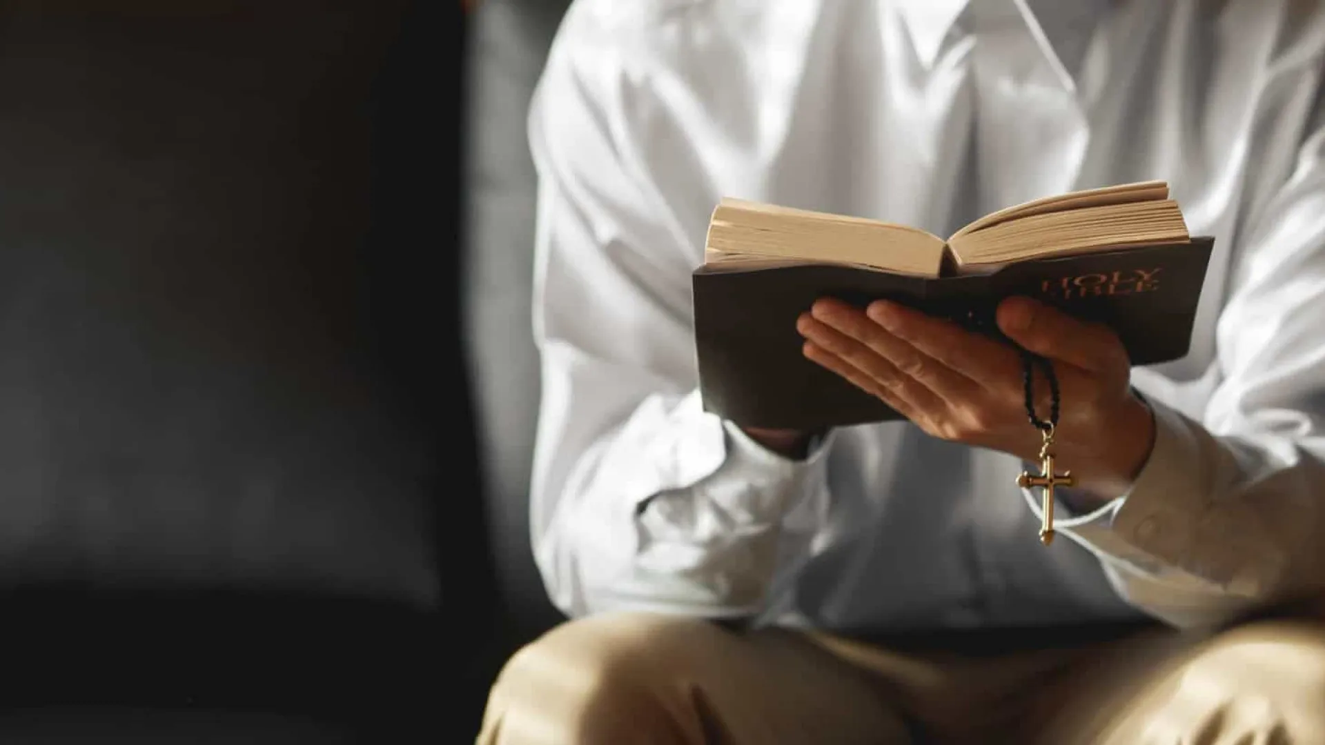 Deputada apresenta projeto de lei para liberar realização de eventos religiosos em escolas - img
