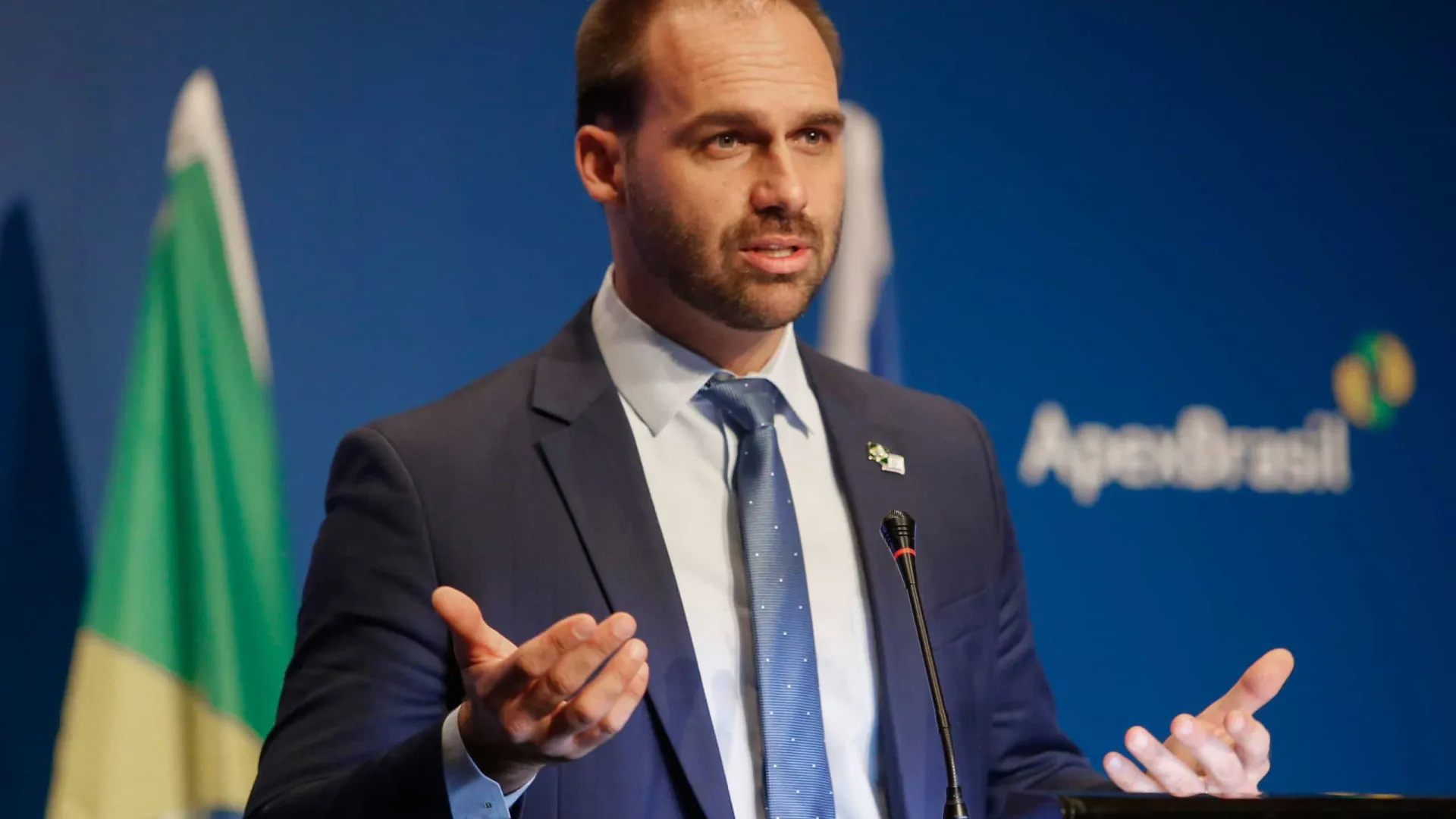 Eduardo Bolsonaro quer escritório do PL em Miami e voto de brasileiros que moram nos EUA - img