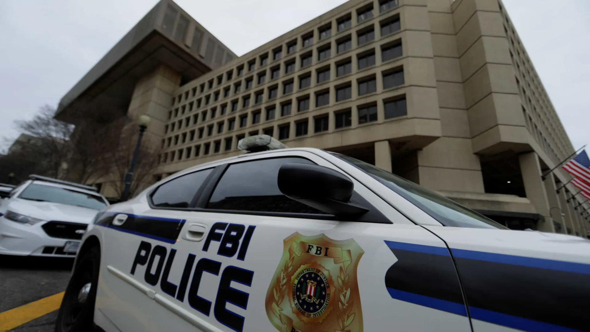 FBI prende duas adolescentes por planejarem ataque a escola no Texas - img