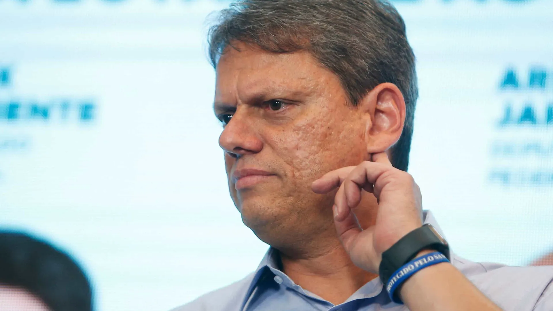 Fala de Tarcísio sobre PCC tem potencial para torná-lo inelegível, dizem especialistas - img