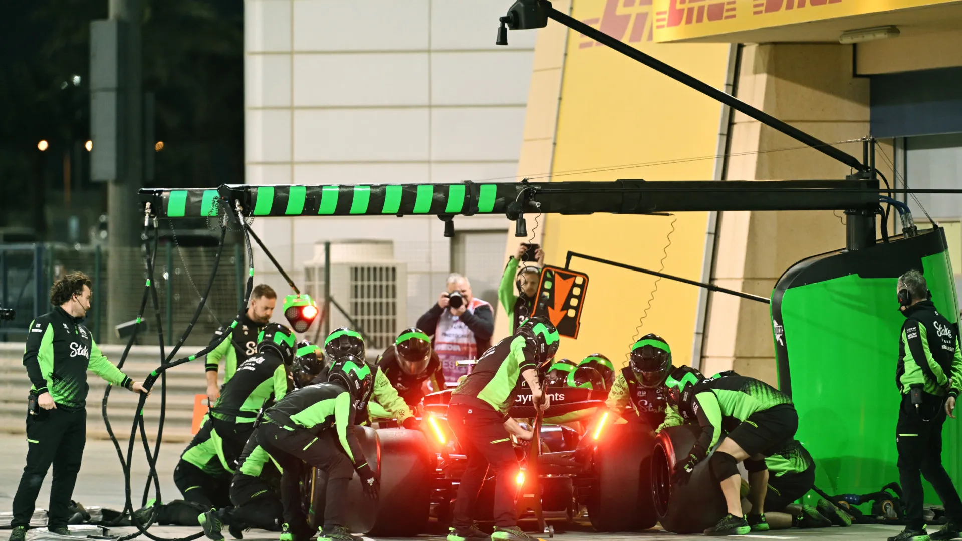 Sauber deixar de ser pior equipe da F1 e pressiona Bortoleto - img