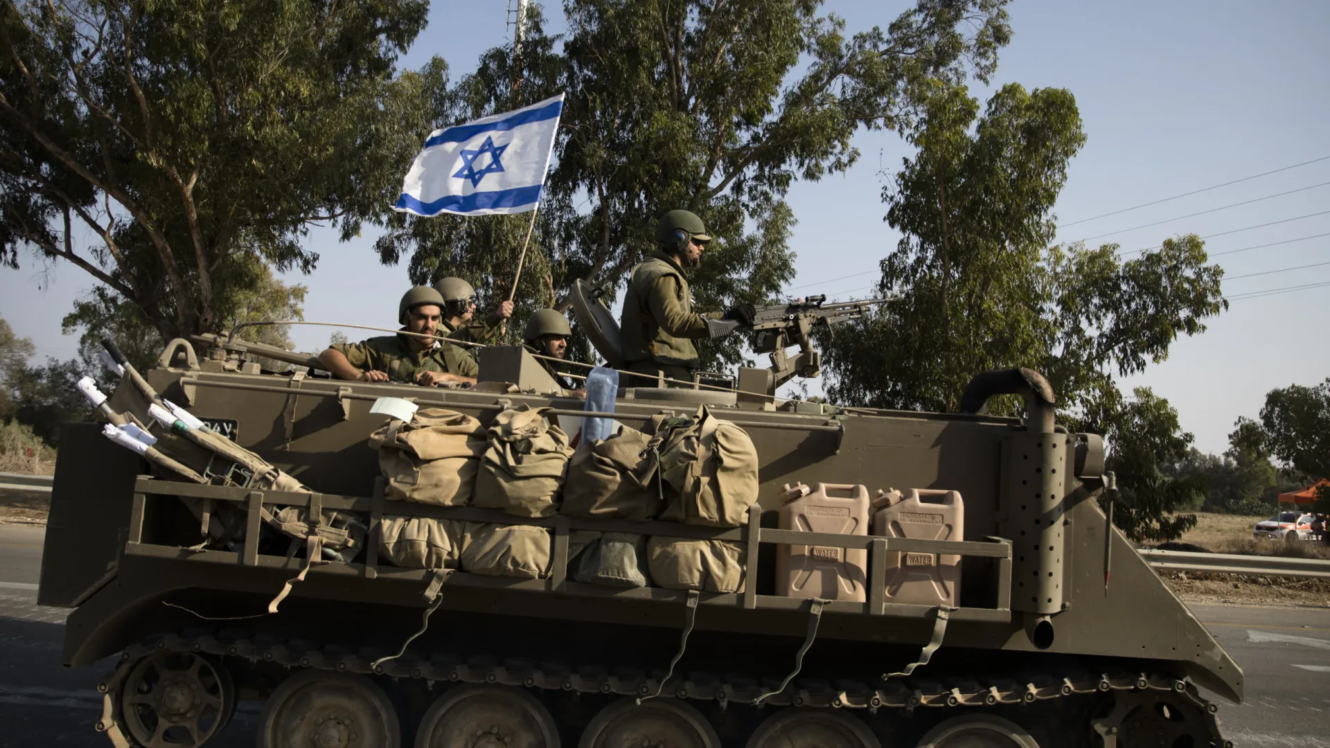 Israel invade hospital no norte de Gaza - img