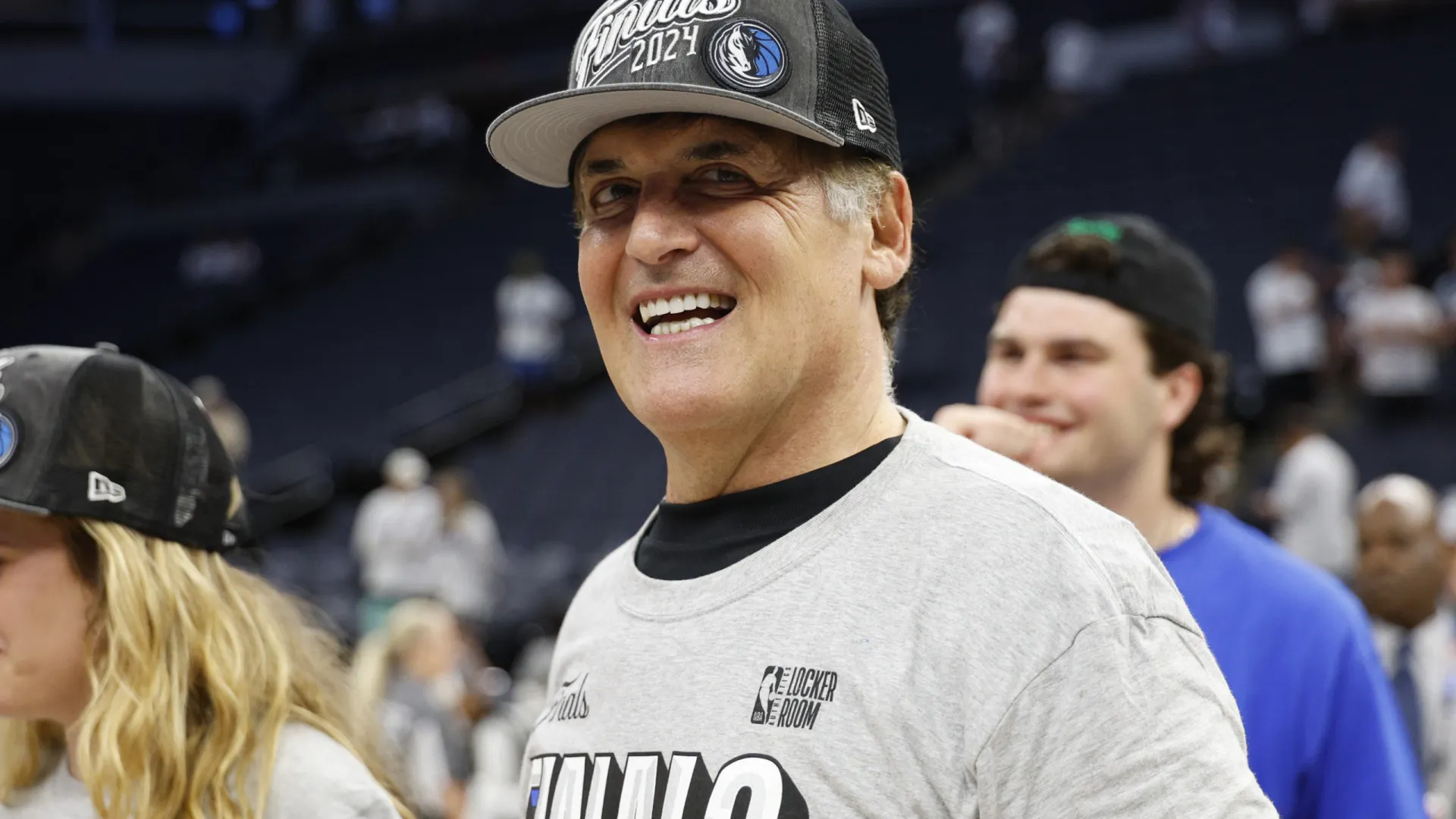 Mark Cuban expressa interesse em comprar a rede social X e critica Musk - img