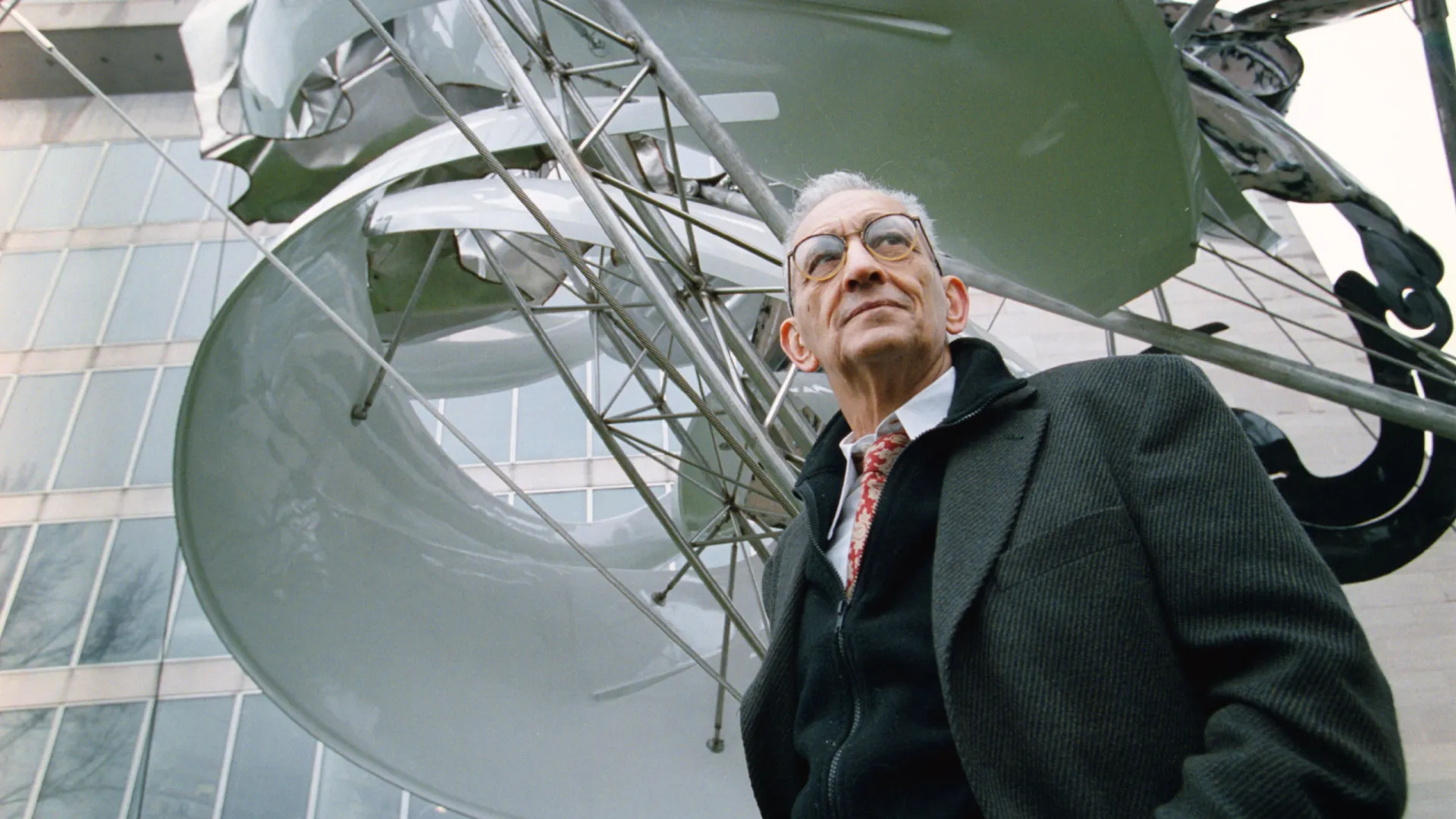 Morre Frank Stella, artista percursor do minimalismo nos EUA, aos 87 - img