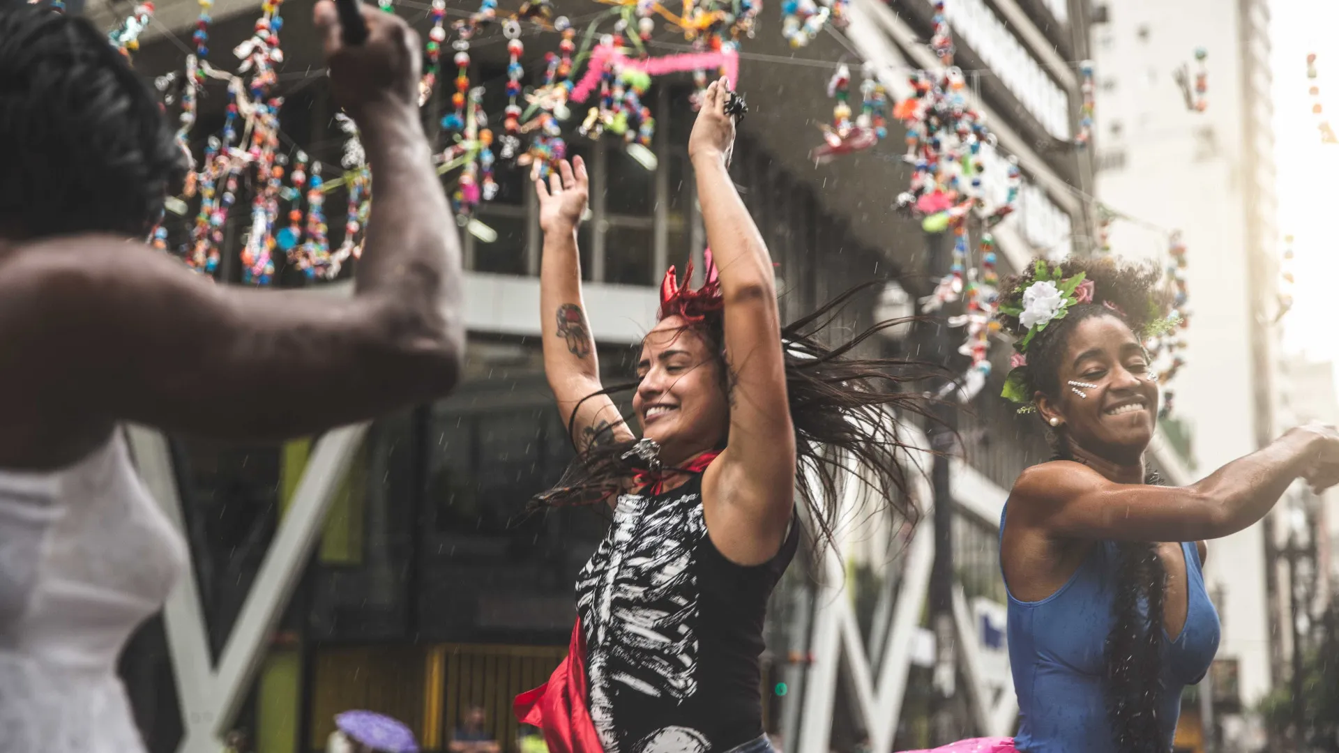 O que comer antes e depois do bloquinho de Carnaval - img