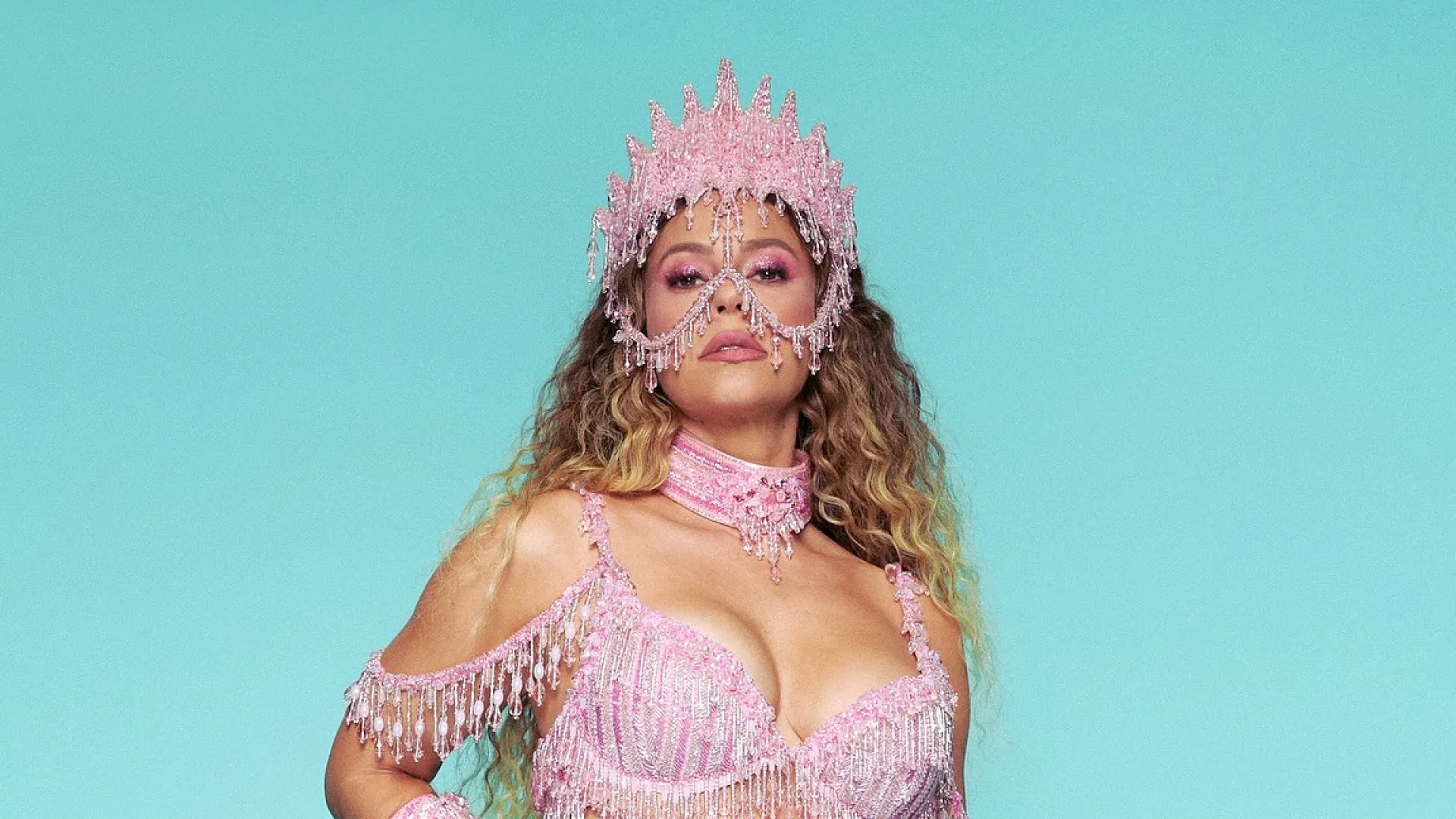 Paolla Oliveira aparece deslumbrante em ensaio de carnaval - img