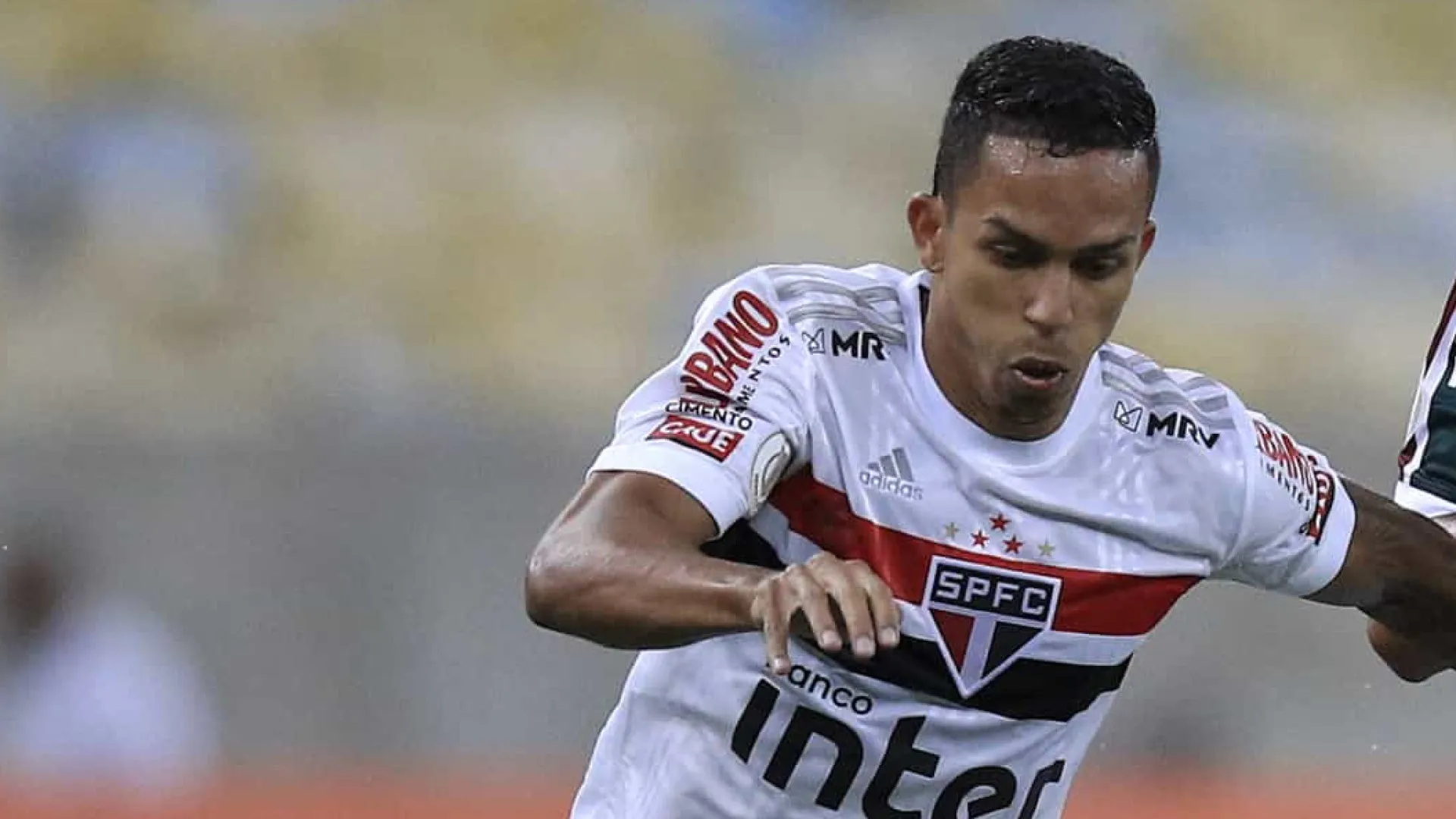 Titular em lado carente, Igor Vinícius não foi procurado para renovar com o São Paulo - img