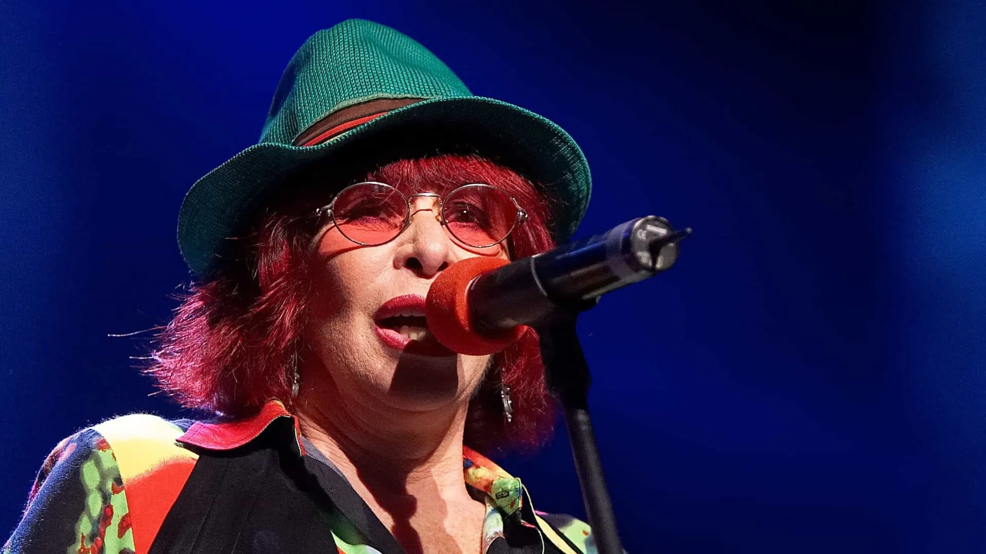 Um ano após a morte de Rita Lee, relembre sua trajetória através de suas músicas - img
