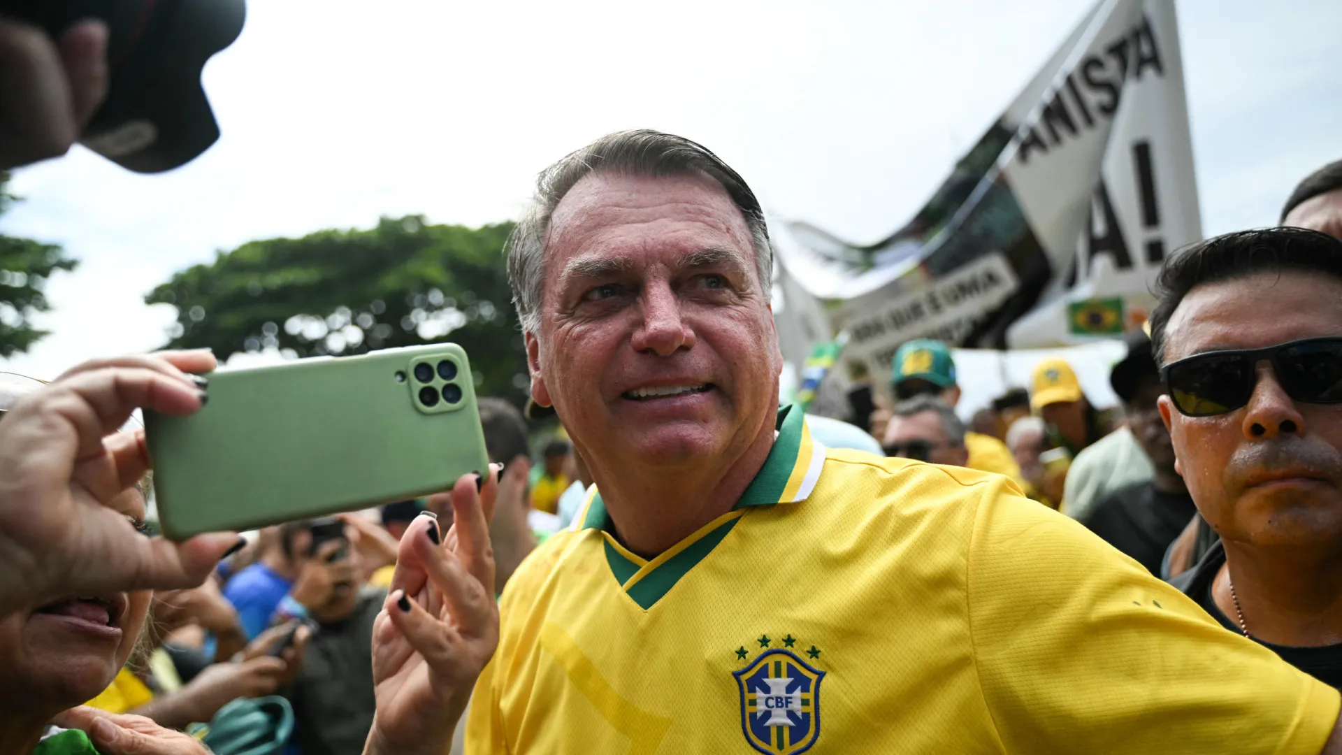 Bolsonaro e PL recalibram pressão por anistia e preparam força-tarefa por assinaturas - img