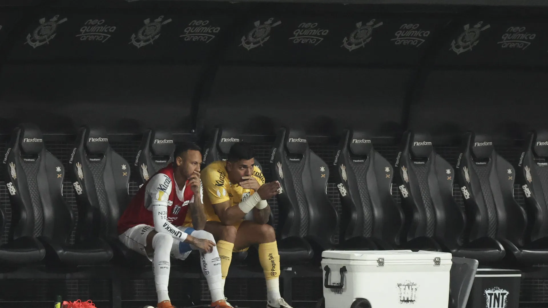 Carnaval pesa: Neymar reserva e torcida irritada no Paulistão - img
