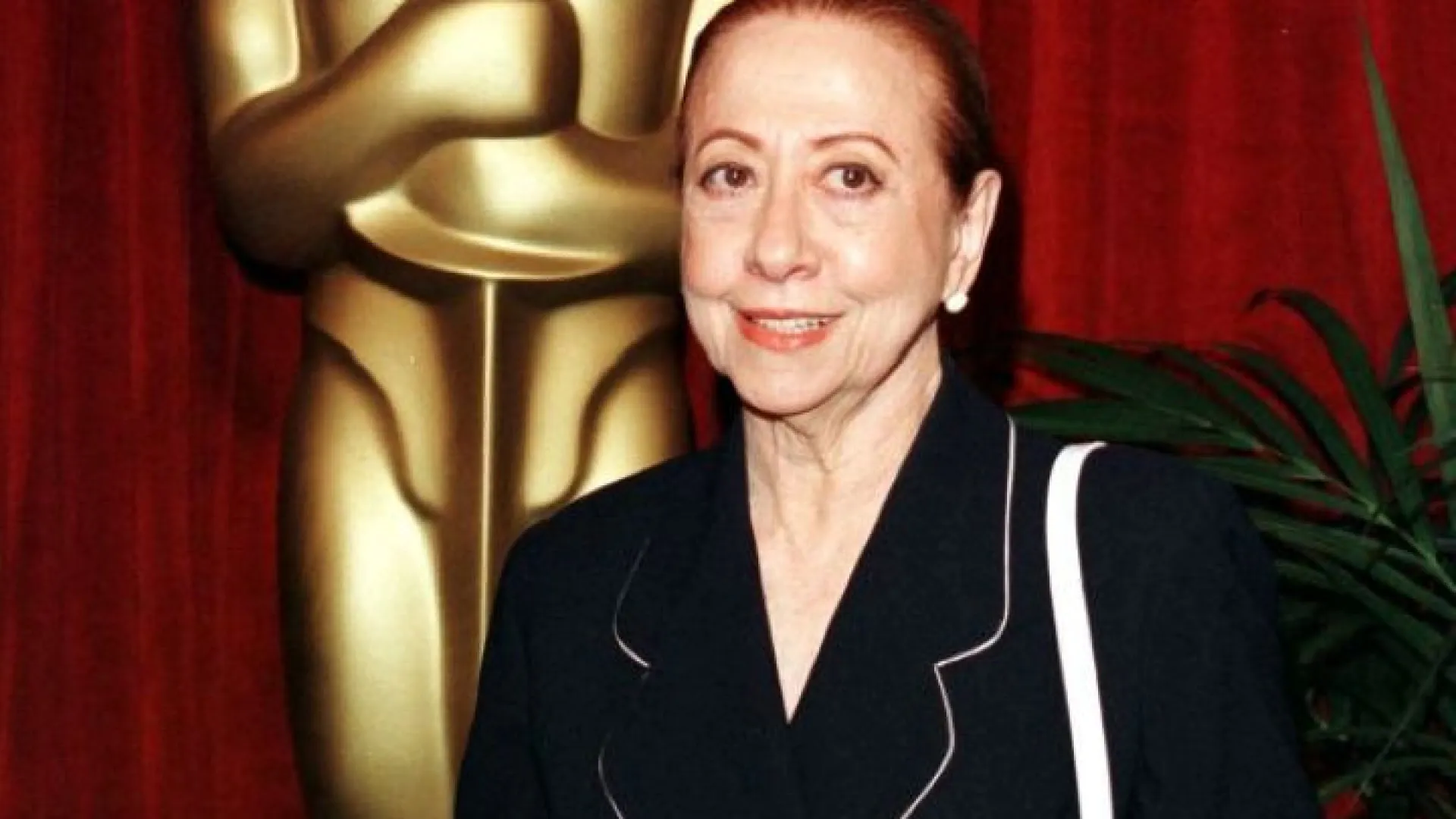 Fernanda Montenegro escreve carta aberta a Fernanda Torres e a chama de 'fenômeno' - img
