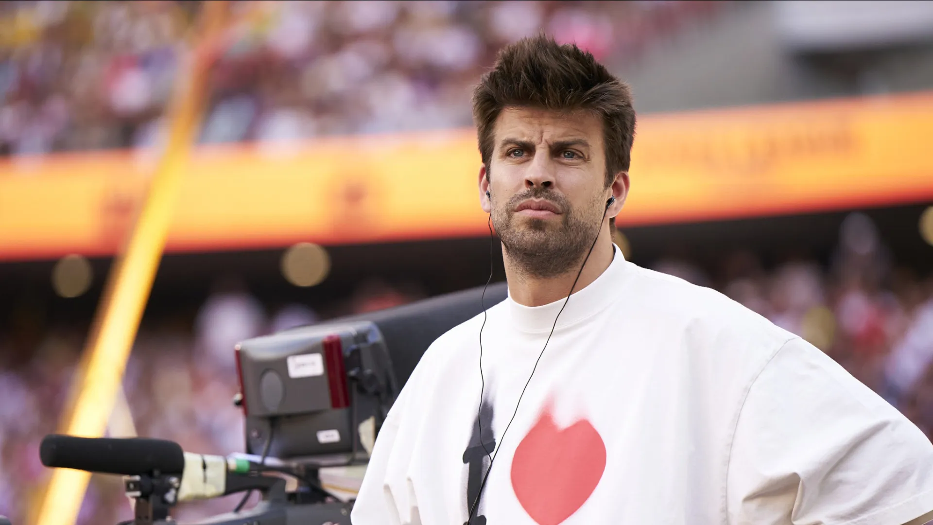 Gerard Piqué se emociona e defende legalidade de comissões milionárias - img