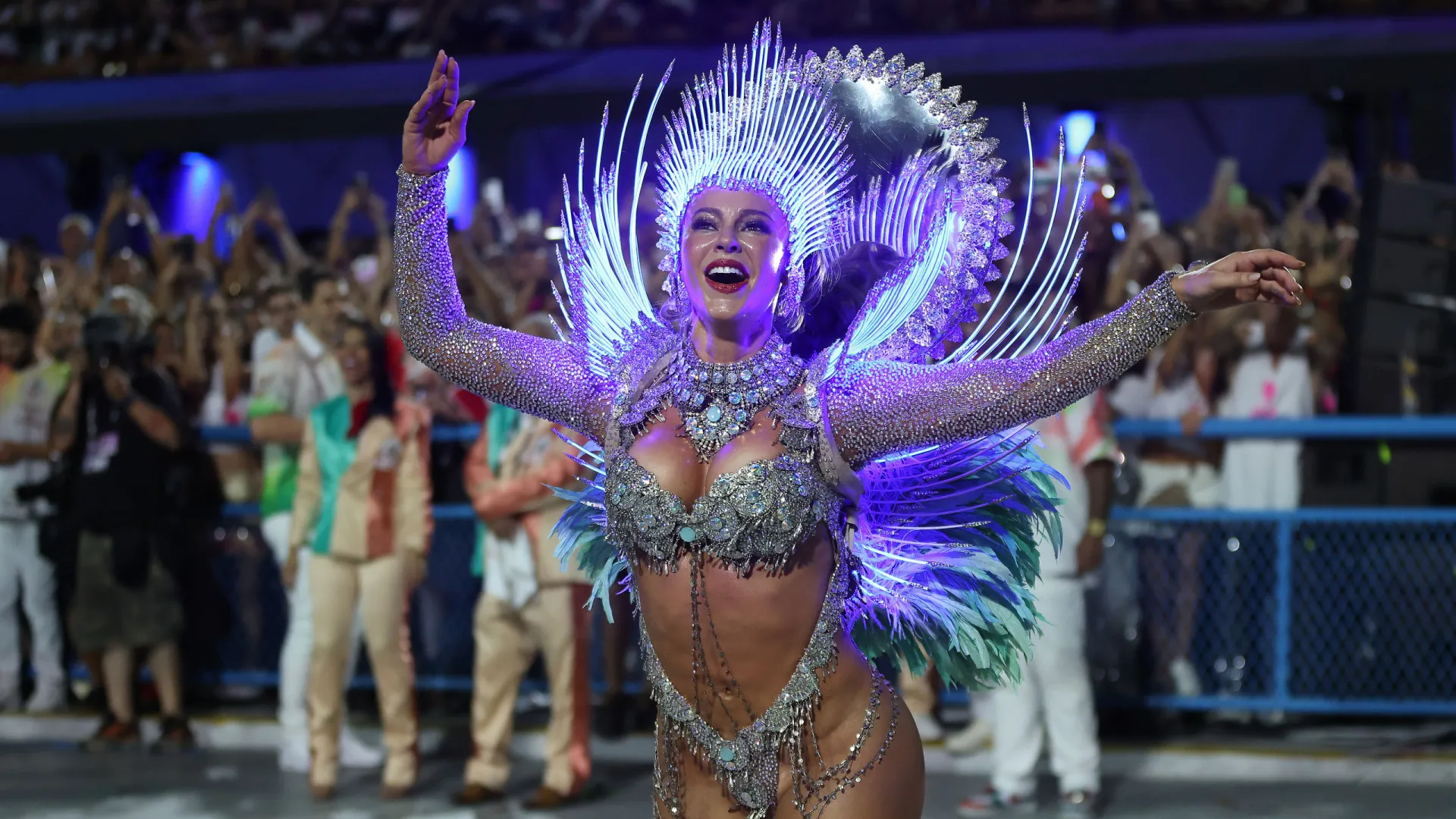 Grande Rio alega nota errada e reivindica título do carnaval do Rio, empatada com a Beija-Flor - img