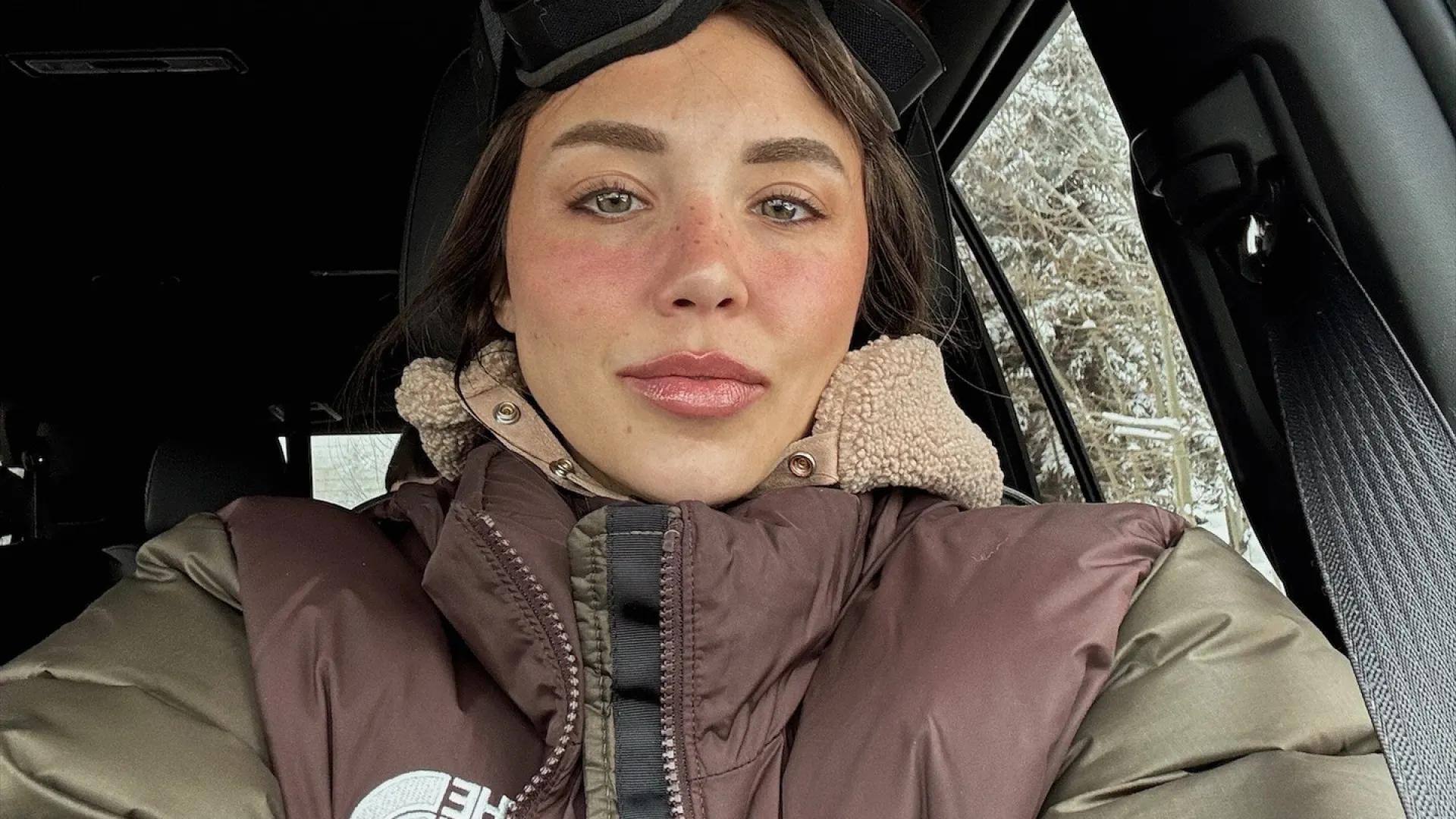 Influencer Mariana Sampaio revela ser perseguida há três anos por mulher - img