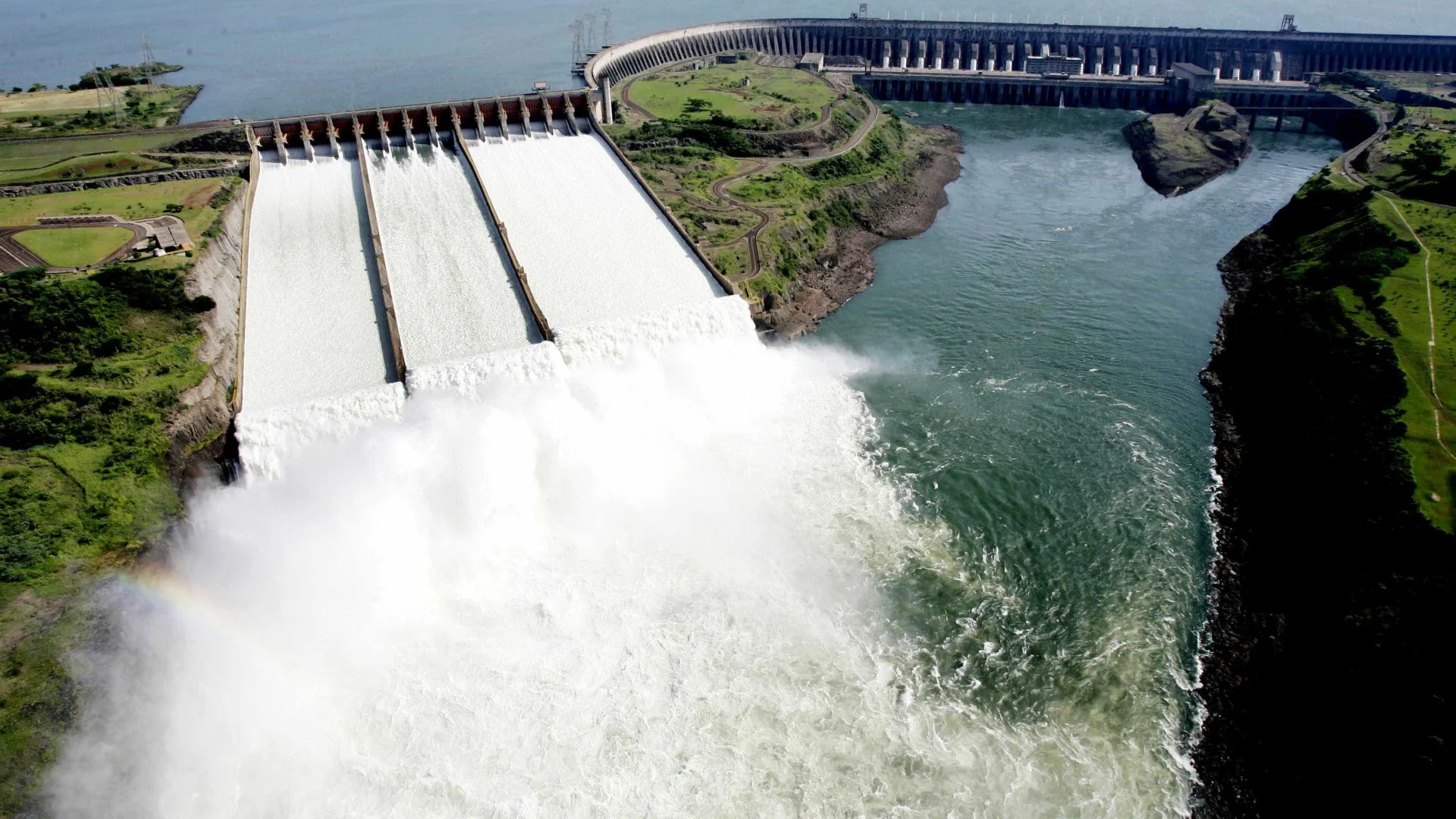 Itaipu vai repassar R$ 3,2 bi para conta de luz e reserva técnica - img