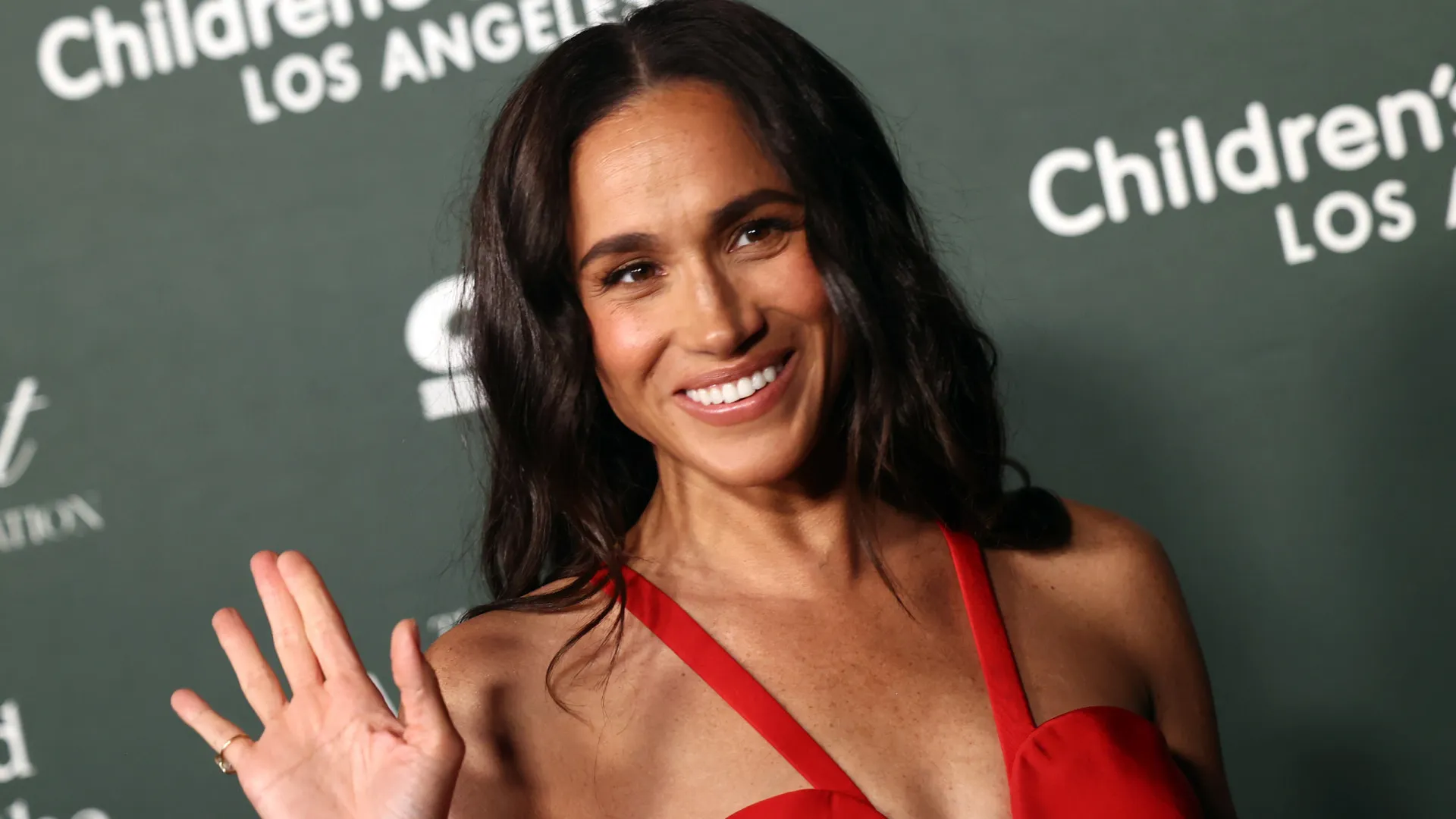 Meghan Markle se desculpa após não conseguir atender demanda de pedidos de empresa - img
