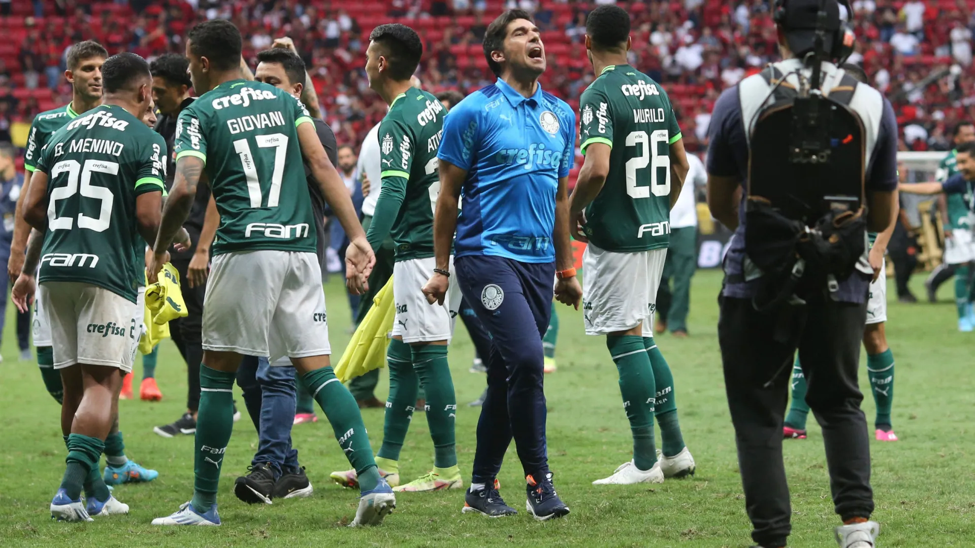Palmeiras pode ter mudança no meio-campo após corneta de Abel e data Fifa - img