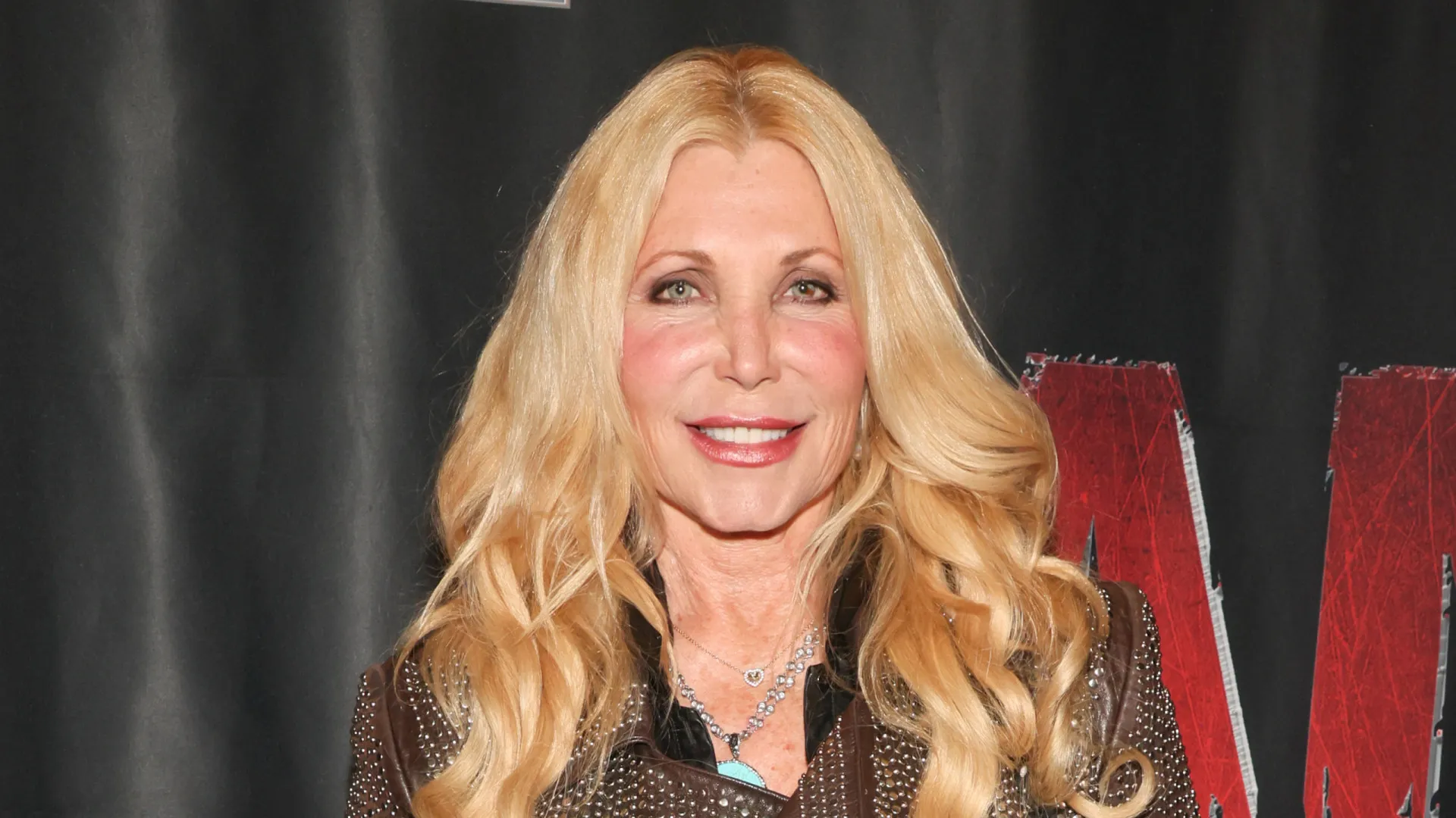 Pamela Bach, atriz de S.O.S Malibu, morre aos 62 anos em Los Angeles - img