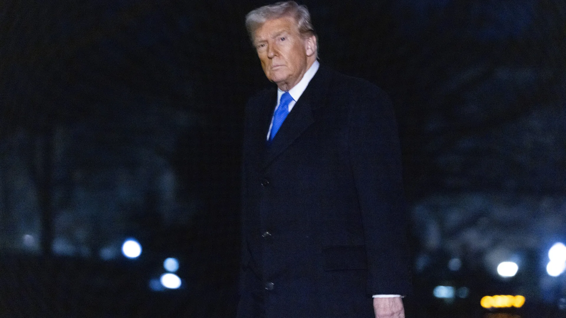 Trump defende tarifas e prevê transição econômica nos EUA - img