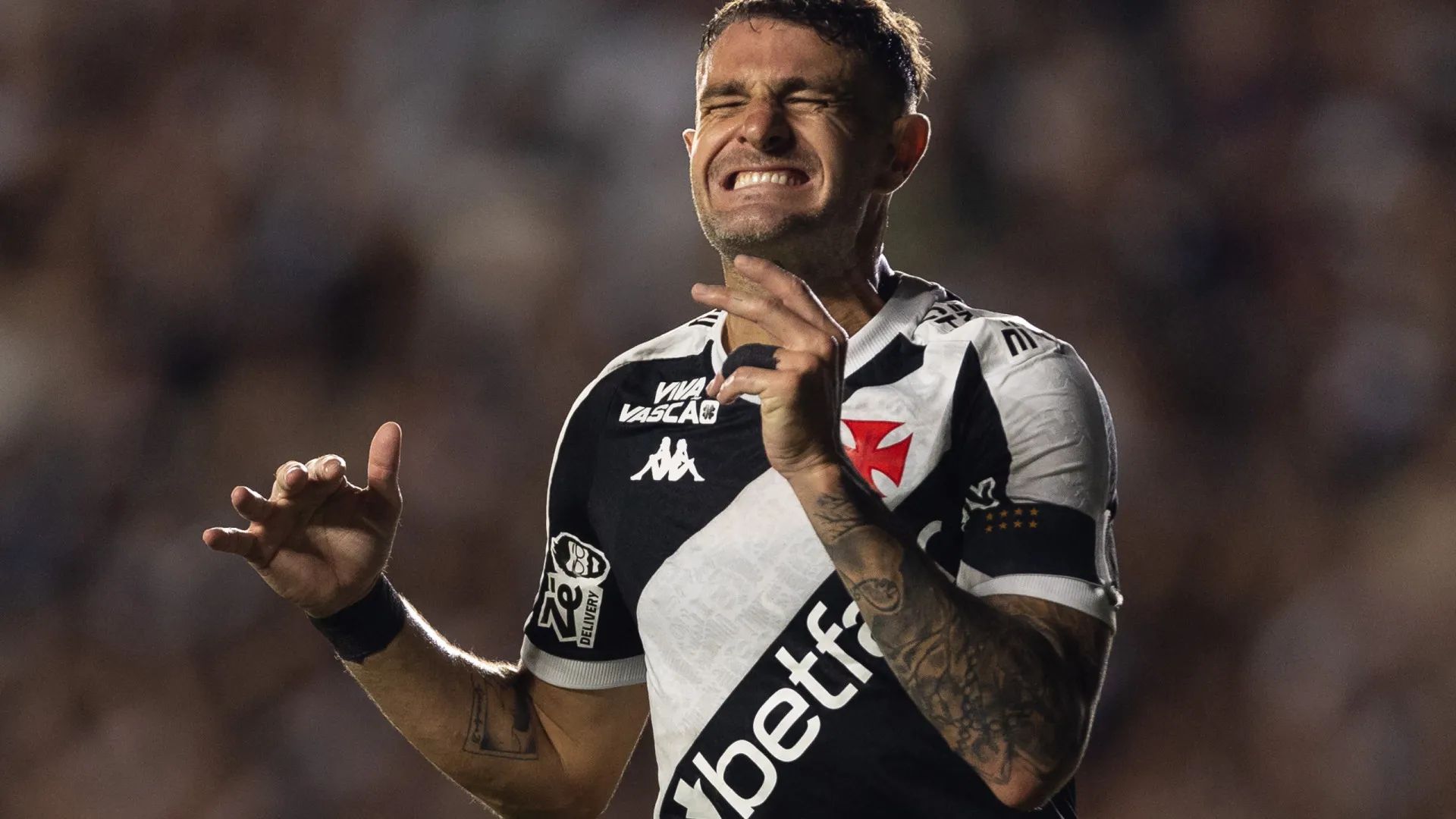 Vegetti dá aula a Flaco, Calleri e Juninho, que foram 'vilões' na rodada - img