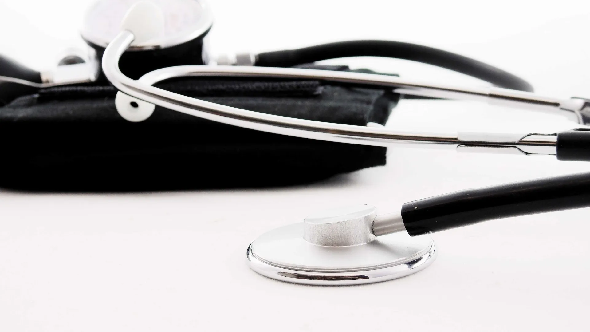 Alunas de medicina zombam de jovem que recebeu transplante e família pede retratação - img