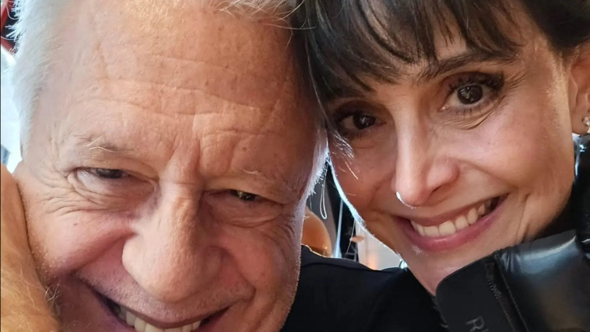 Antonio Fagundes recebe declaração de amor da mulher - img