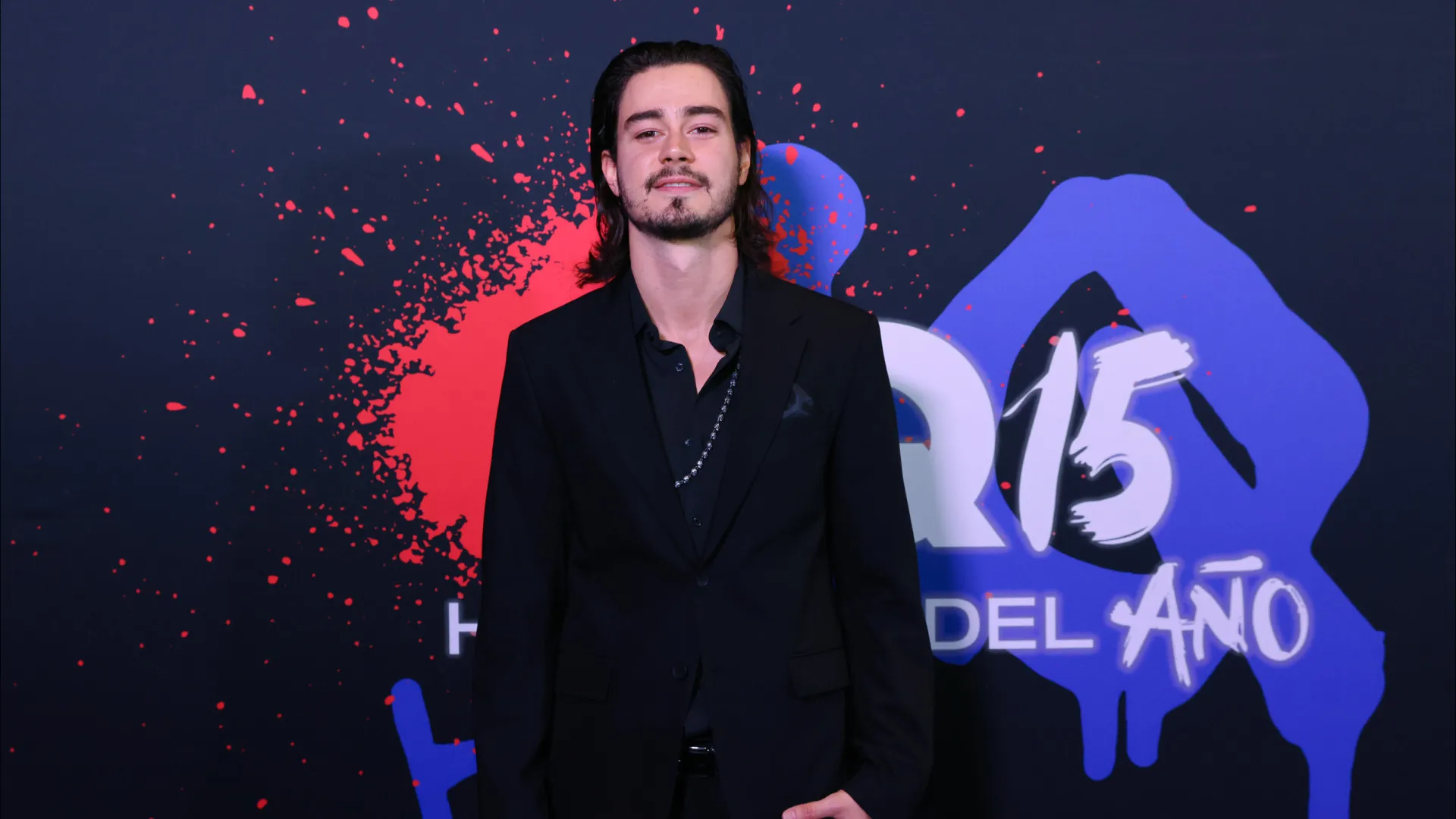 Ator de 'Narcos' entra em coma após contrair bactéria durante férias - img
