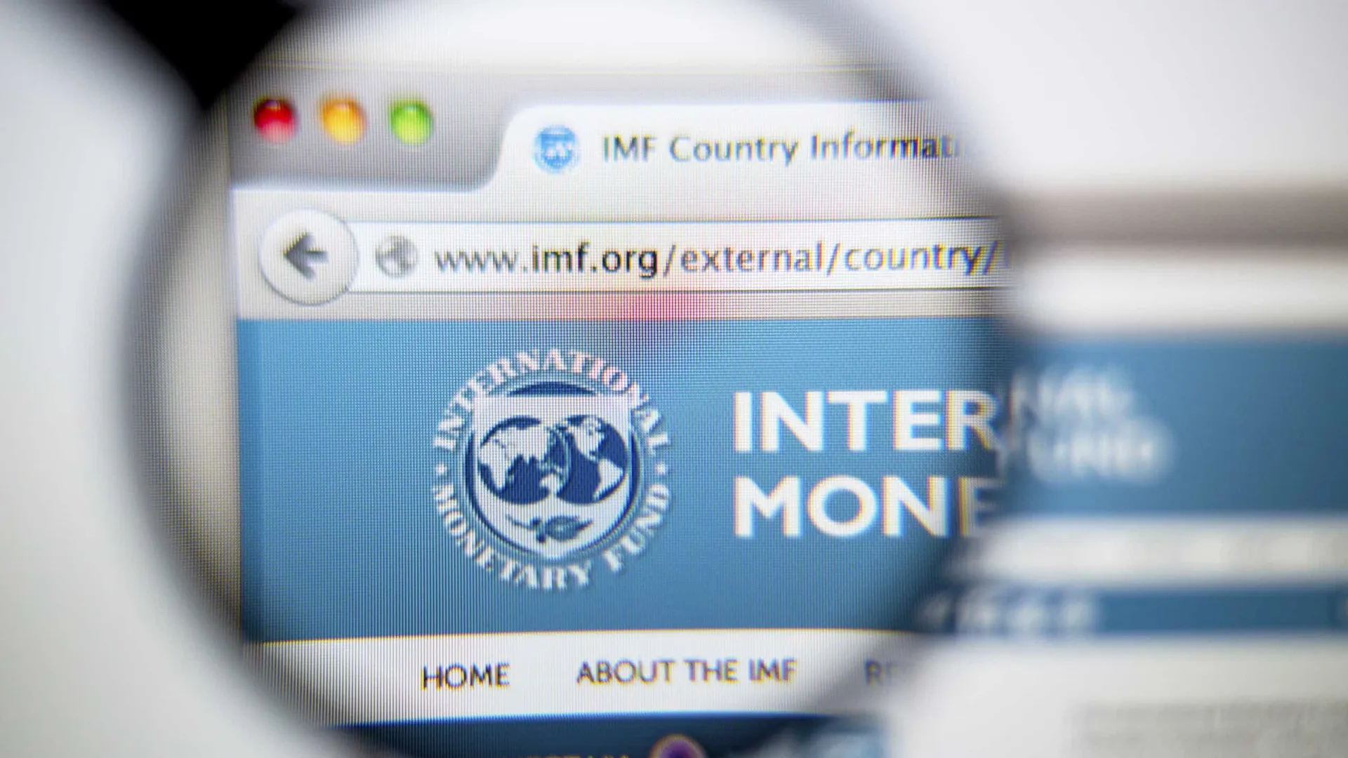 FMI reduz projeção de crescimento do Brasil e da maioria dos países após tarifas de Trump - img