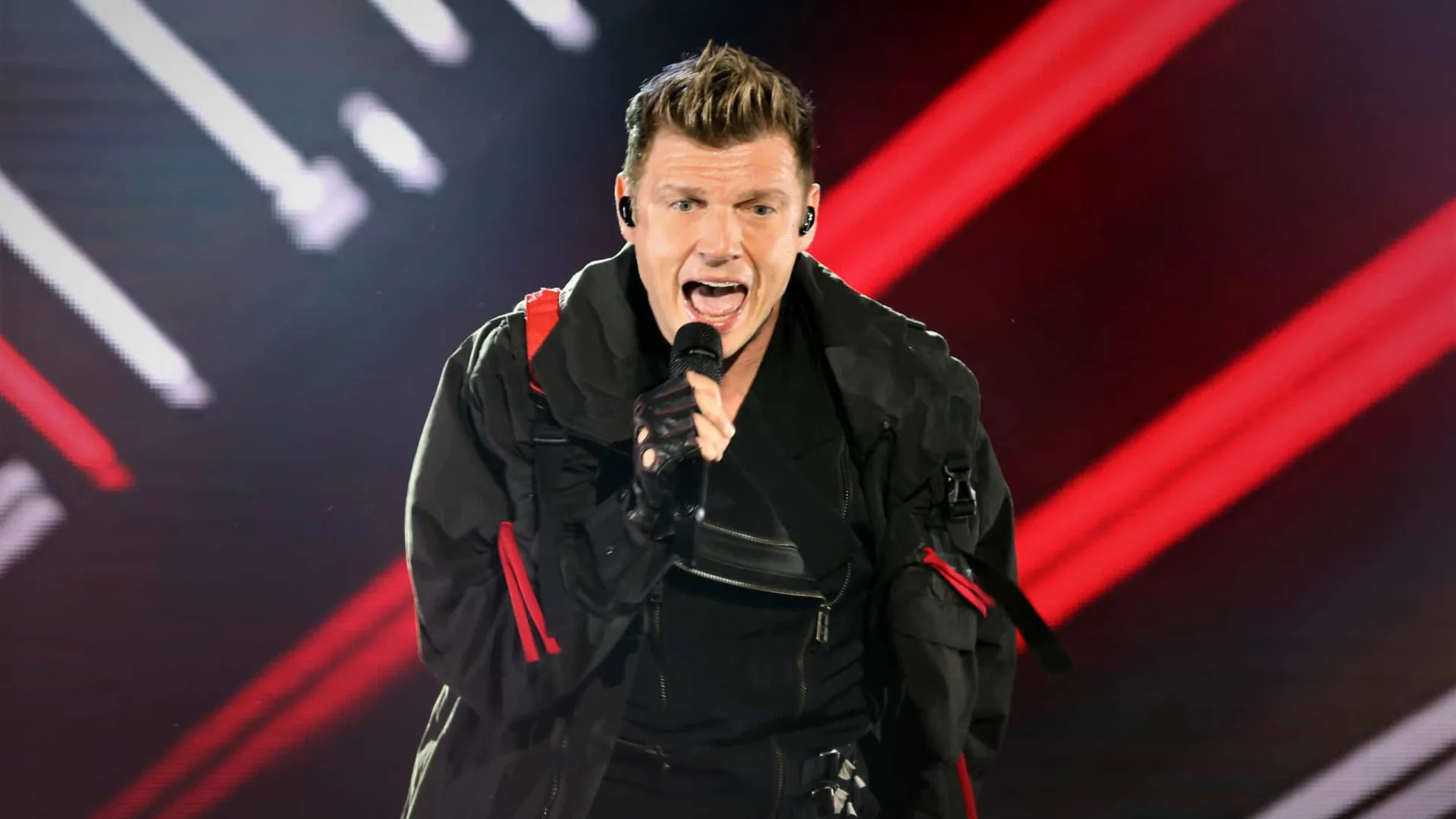 Mulher diz que foi abusada por Nick Carter e que contraiu doença - img