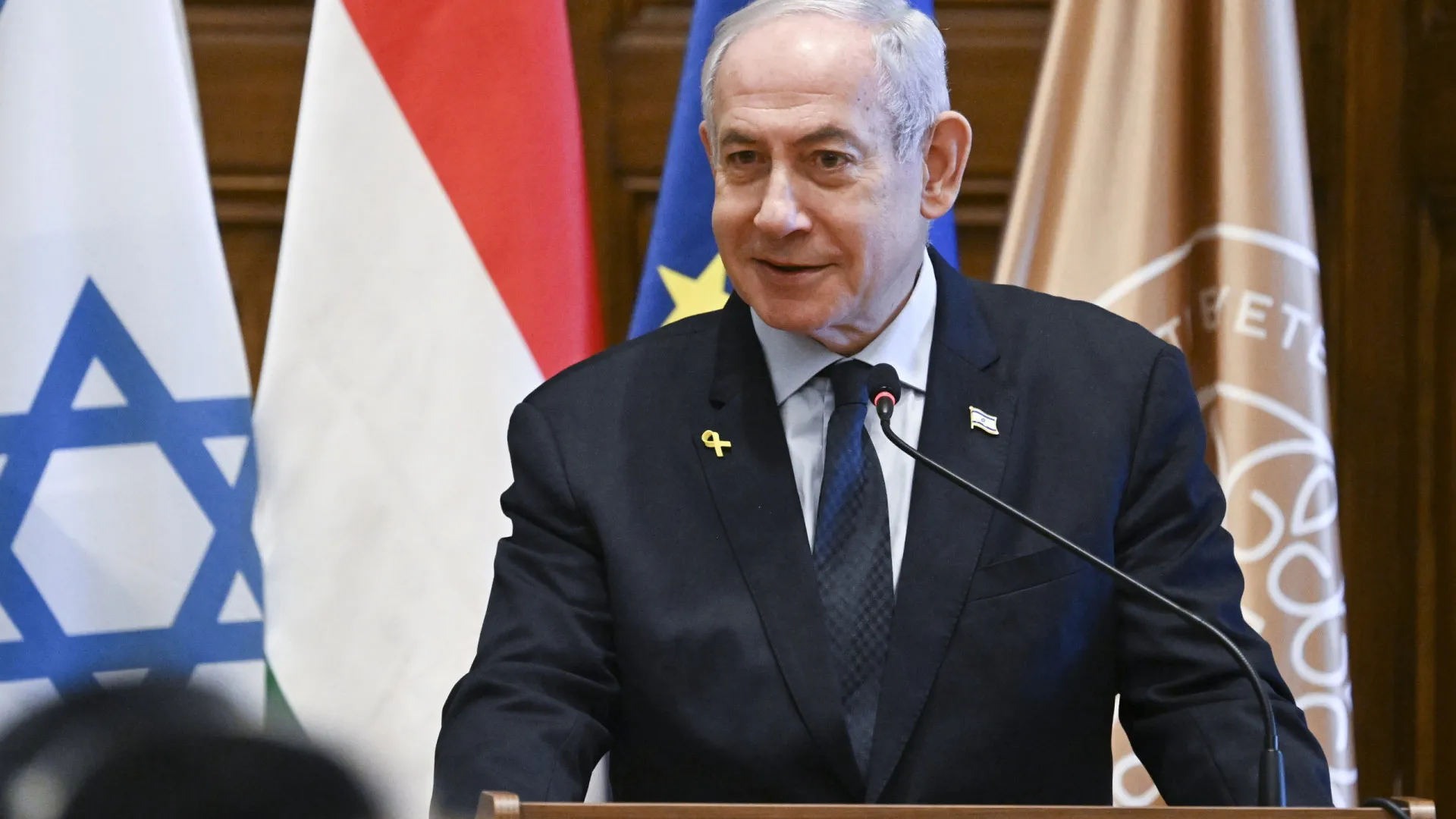 Netanyahu diz que Macron comete "grave erro" ao promover Estado Palestino - img