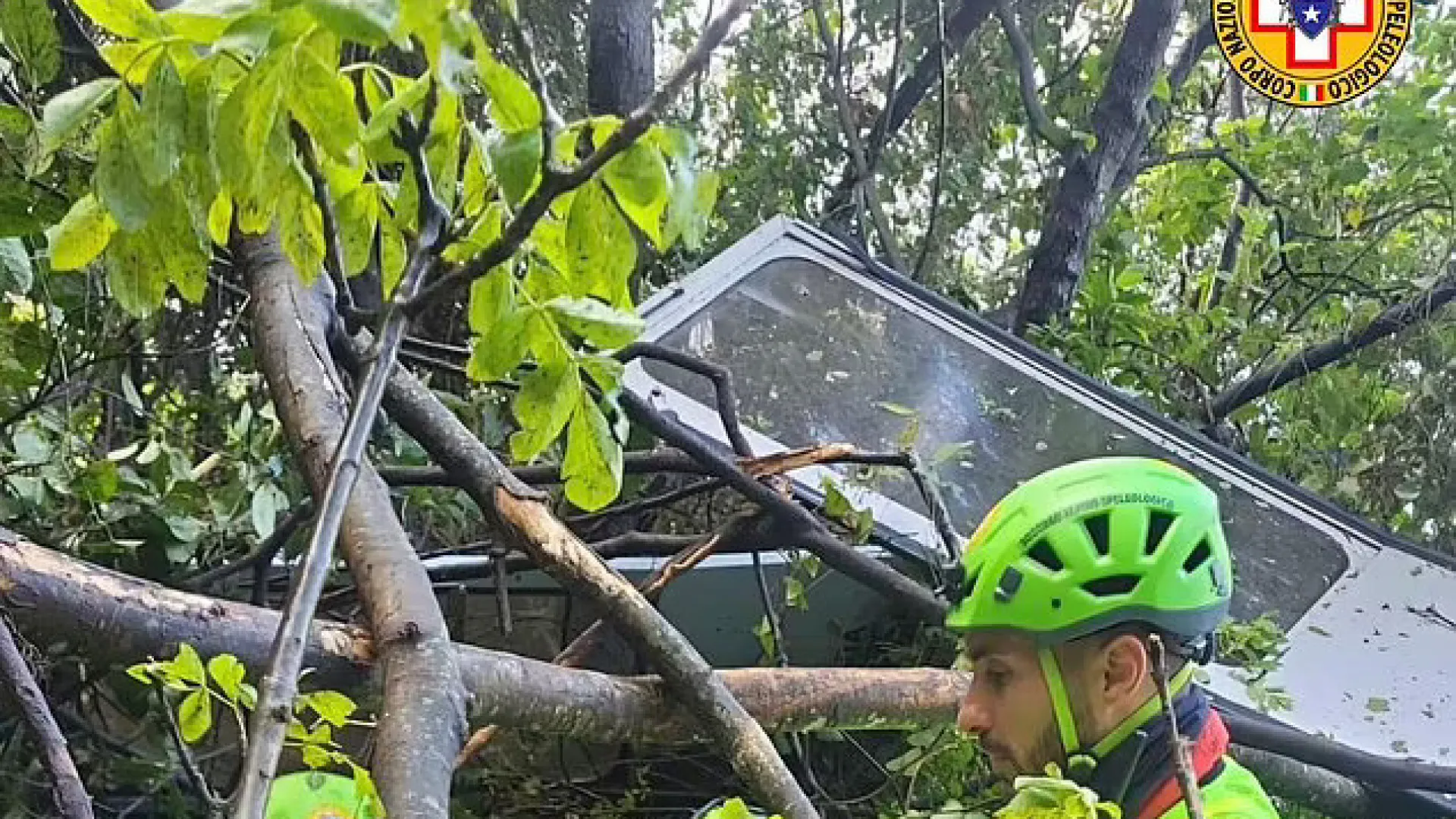 Queda de teleférico perto de Nápoles deixa quatro mortos na Itália - img