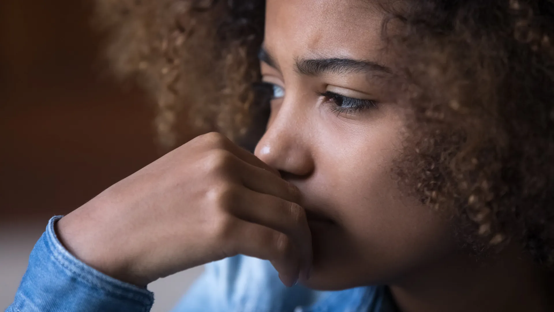 Sinais de que a saúde mental de seu filho adolescente pode não estar boa - img