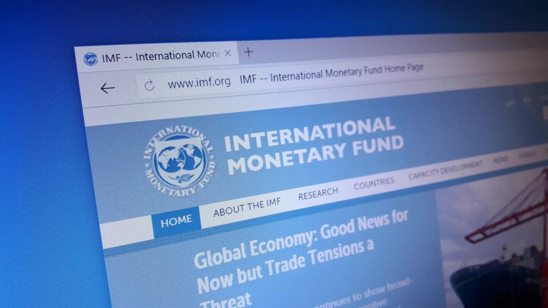 Tarifaço derruba projeções do FMI - img