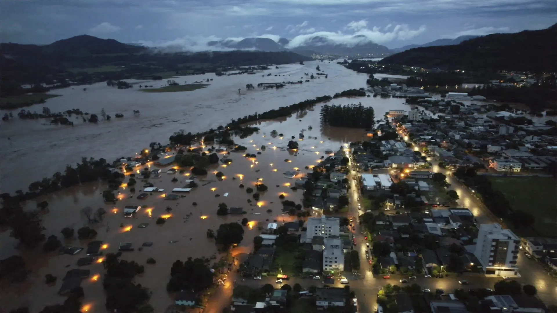 Tragédias climáticas como a do RS serão cinco vezes mais frequentes, aponta estudo - img